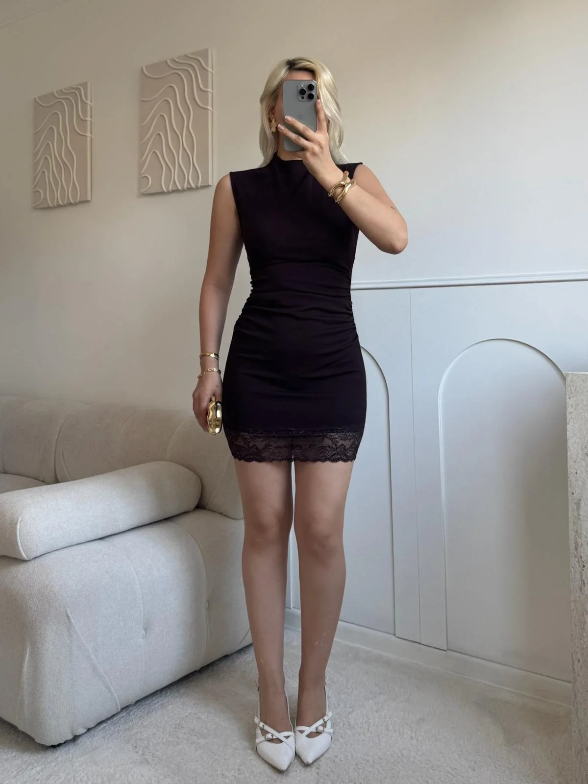 Dantel Detaylı Sırt Fermuar Mini Elbise - SİYAH