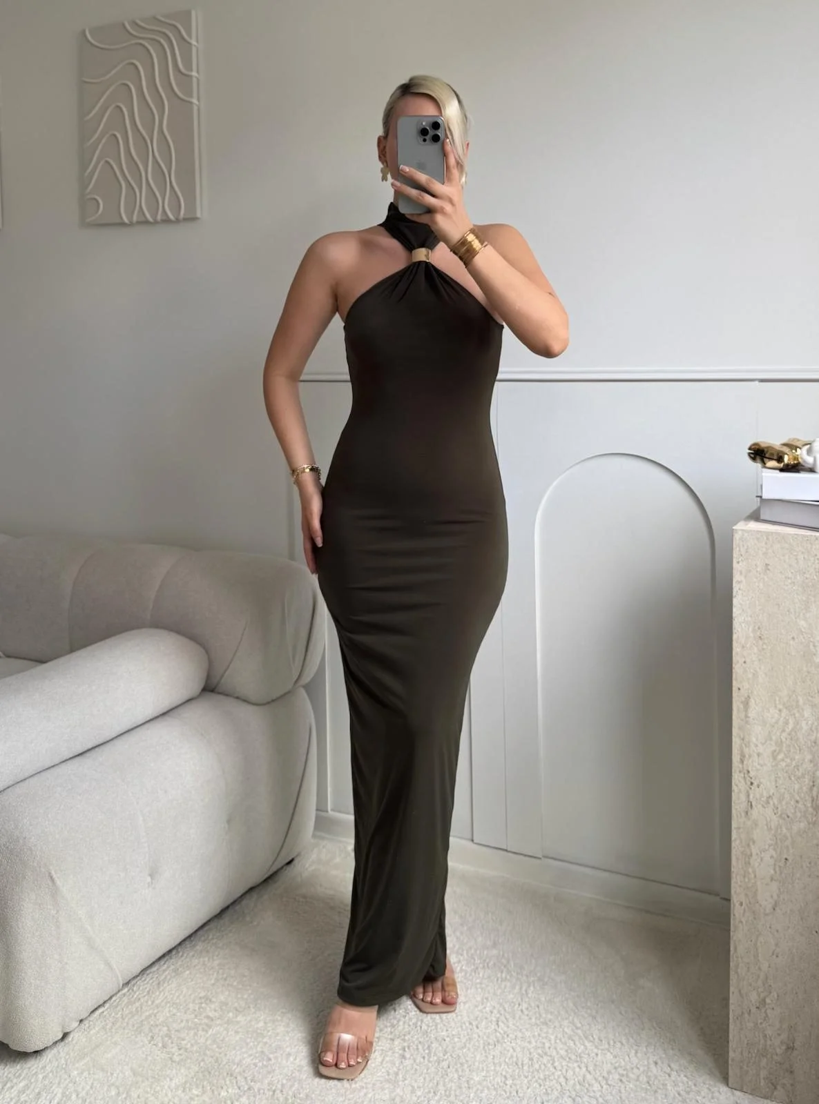 Halter Yaka Metal Aksesuar Detaylı Maxi Elbise - HAKİ