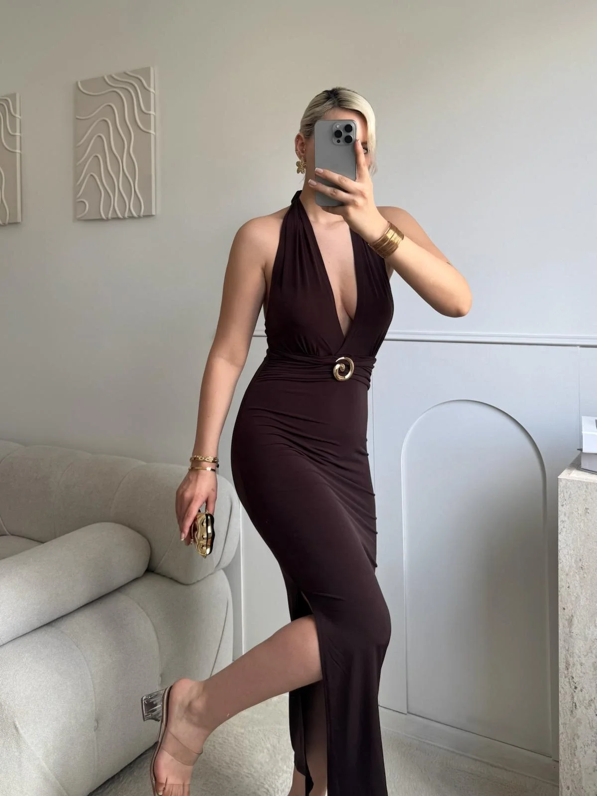 Boyun Bağlamalı Tokalı Uzun Elbise -KAHVE