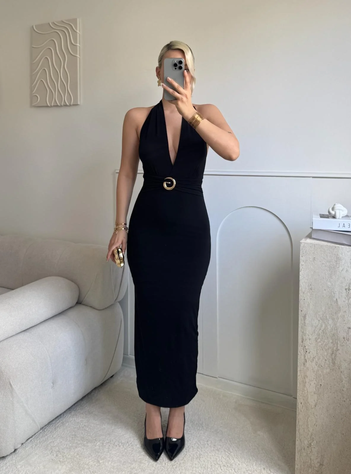 Boyun Bağlamalı Tokalı Uzun Elbise -SİYAH