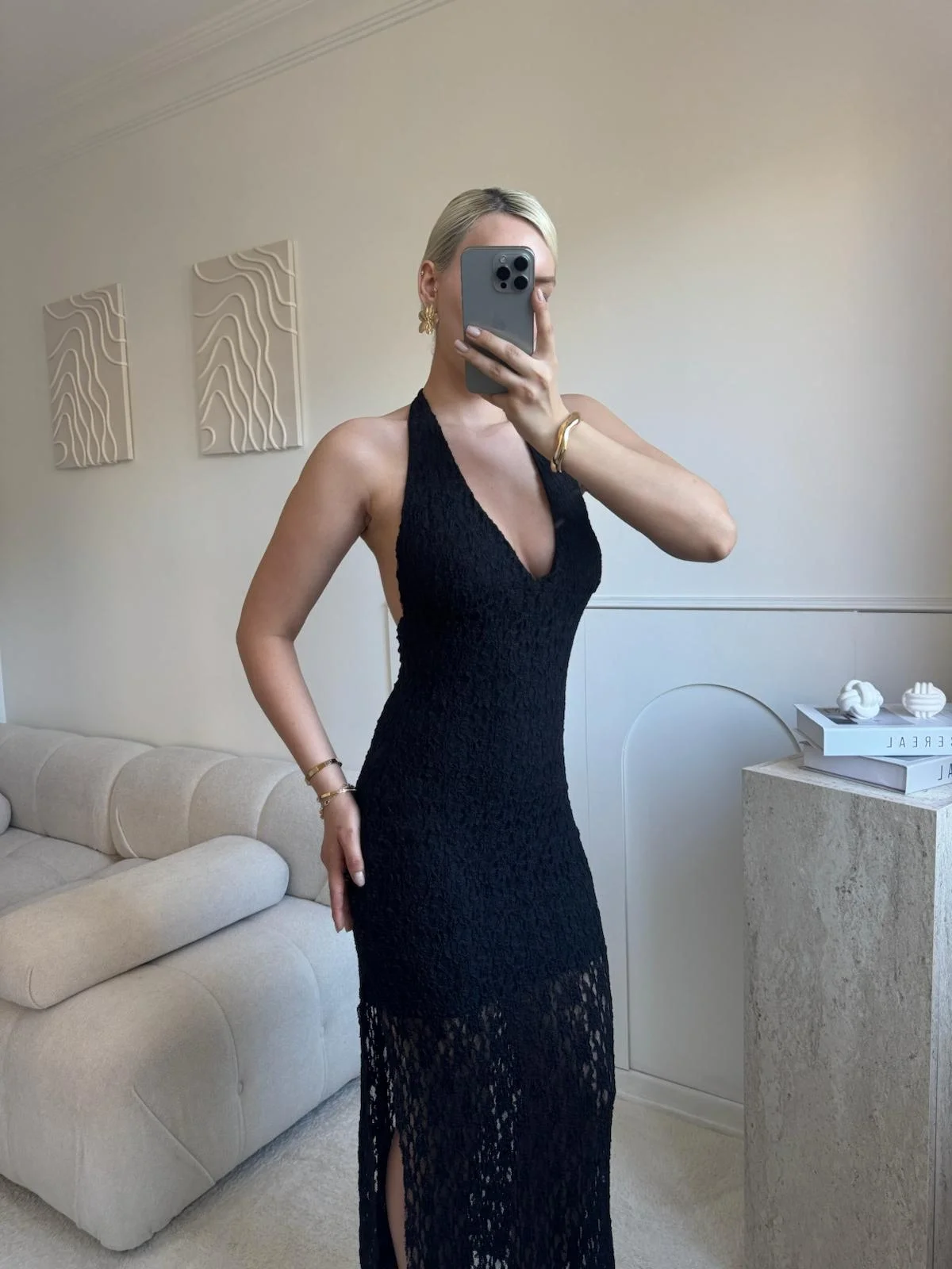 Boyun Bağlamalı Güpürlü Elbise - SİYAH