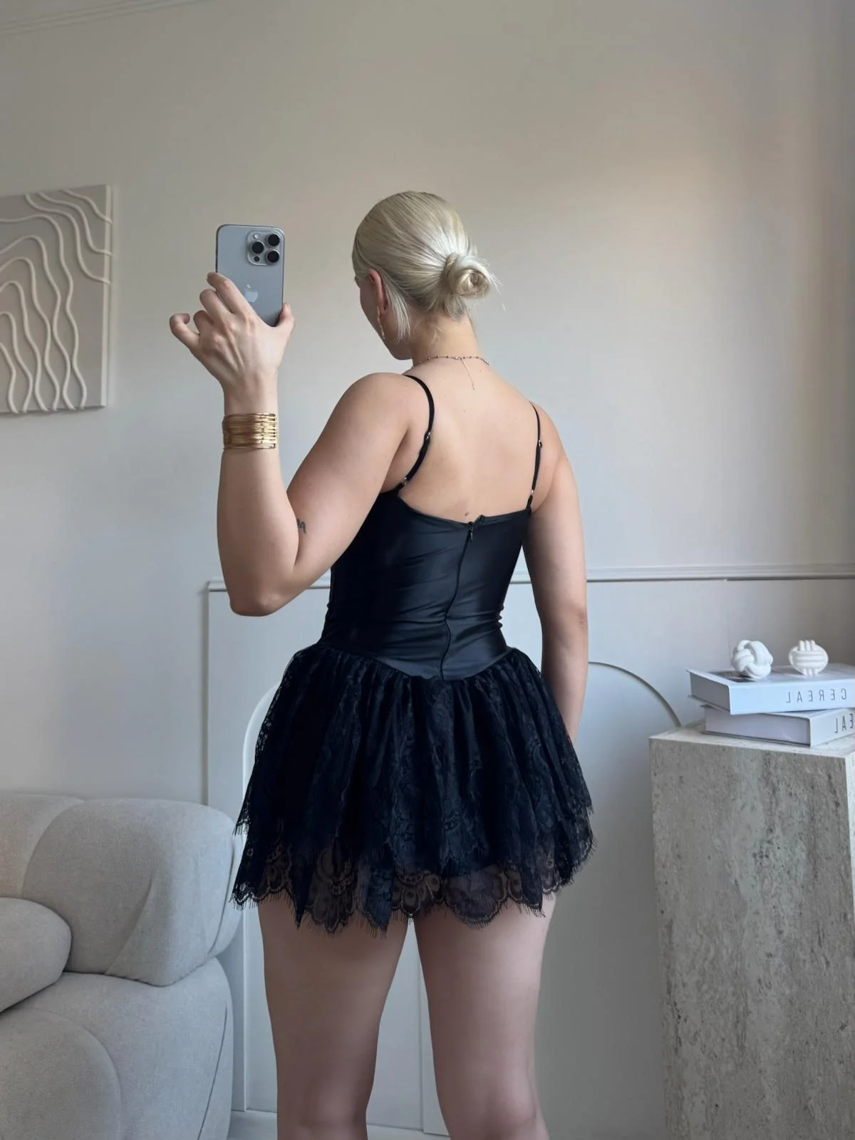 Bel Saten Korse Eteği Dantel Elbise - SİYAH