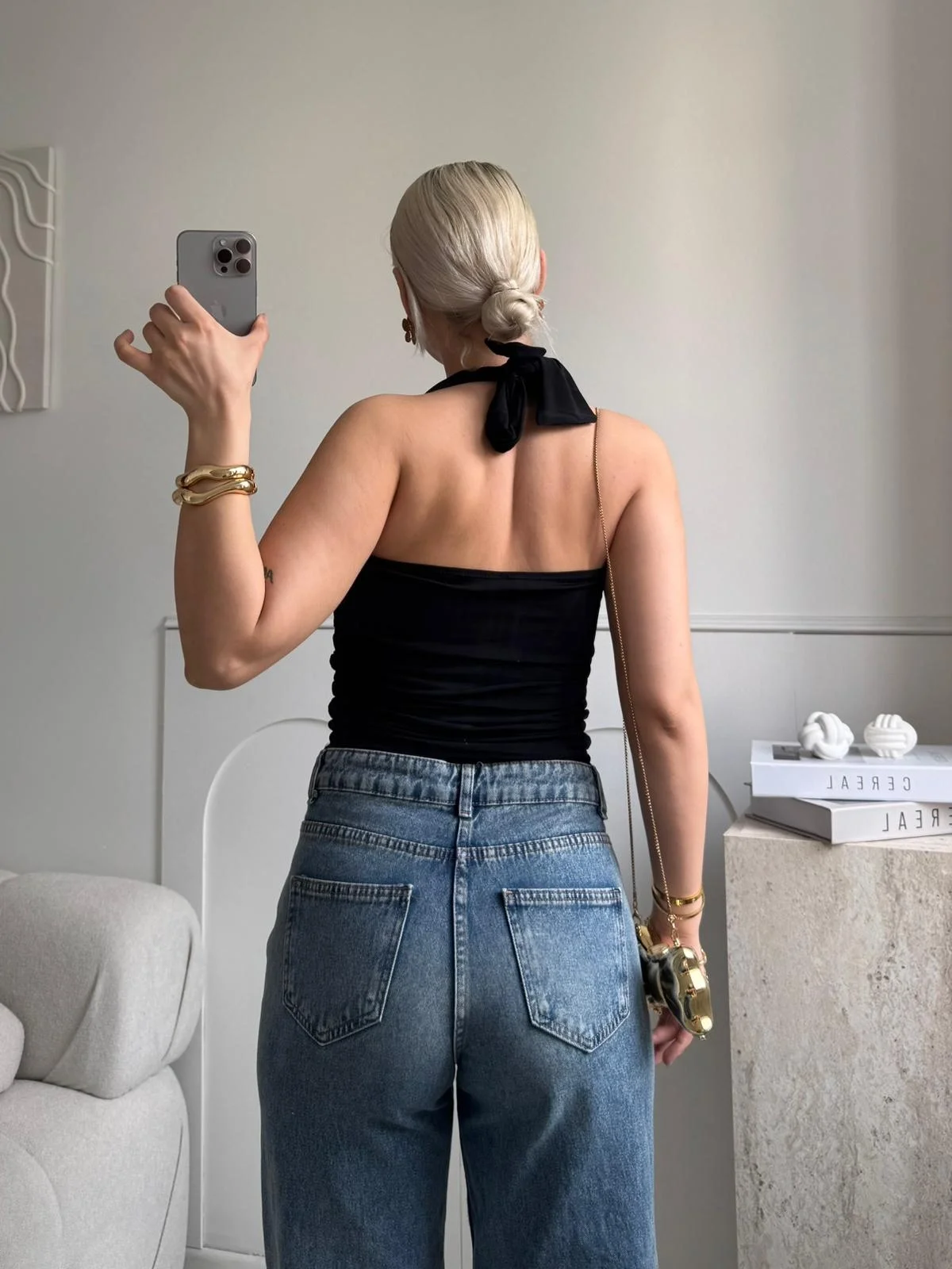 Boyun Bağlamalı Aksesuar Crop - SİYAH