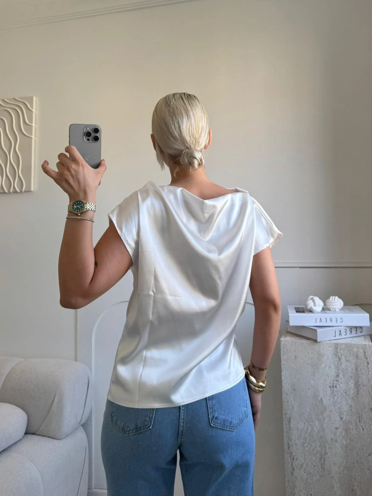 Kayık Yaka Saten Bluz - BEYAZ