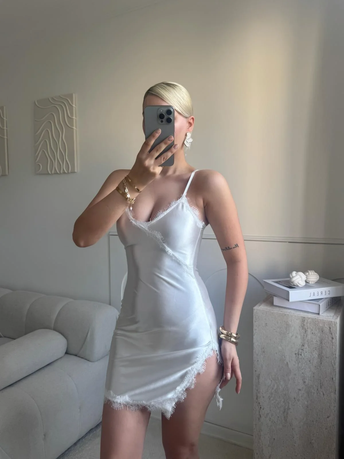 Dantel Detay Askılı Saten Elbise - BEYAZ