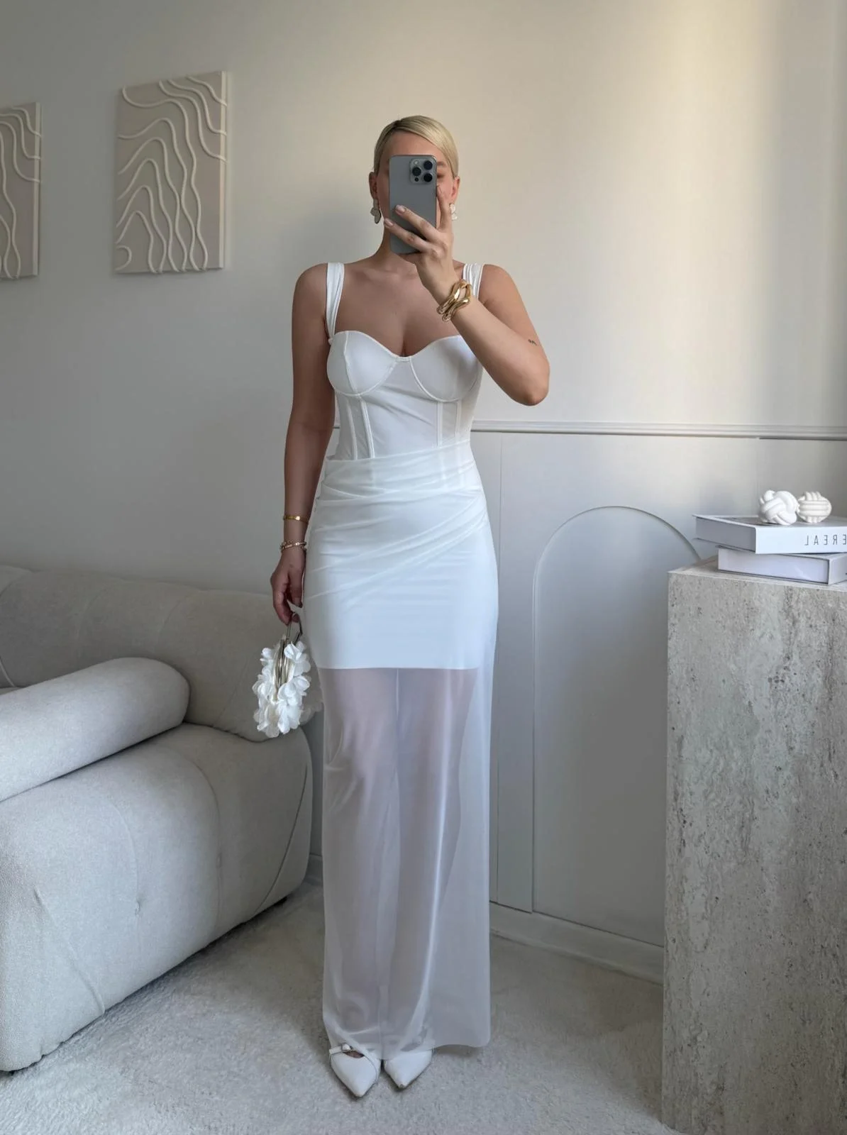 Bel Korse Eteği Tül Elbise - BEYAZ