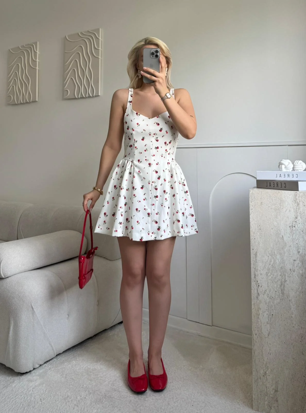 Çiçek Desen Mini Elbise
