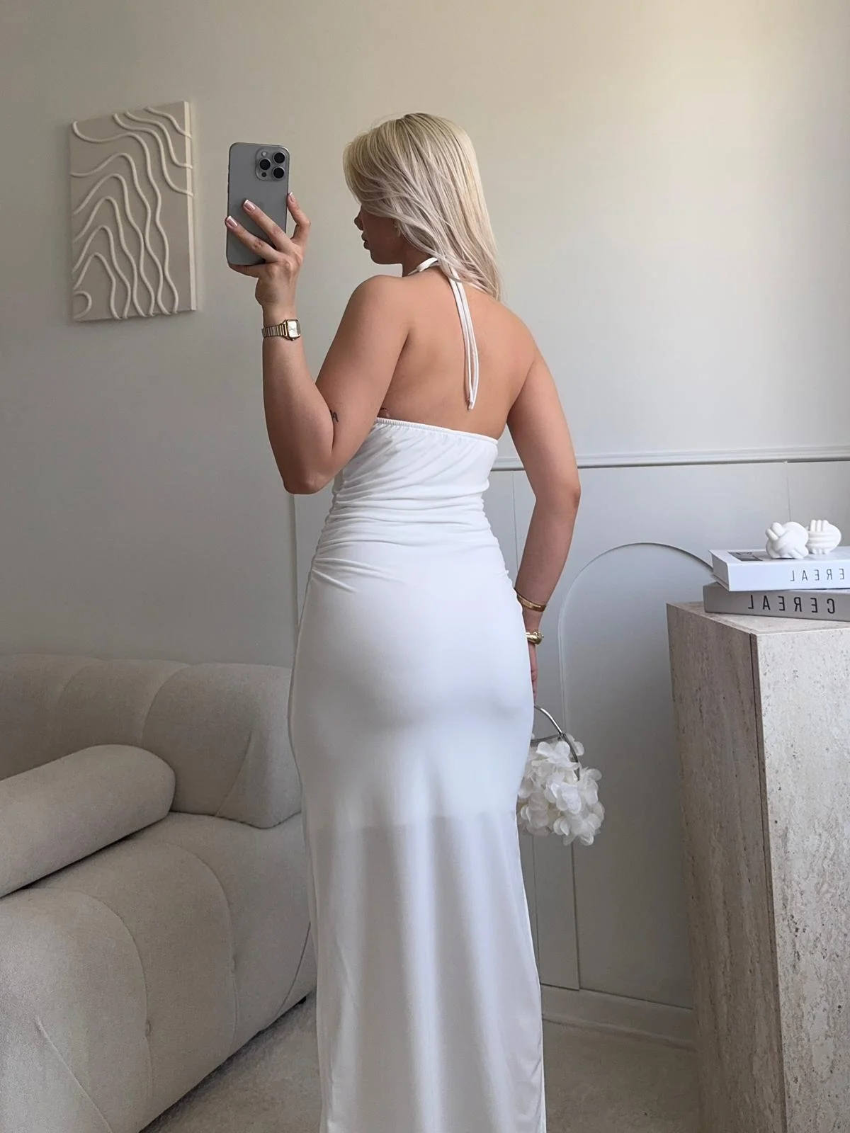 Halter Yaka Aksesuarlı Elbise - BEYAZ
