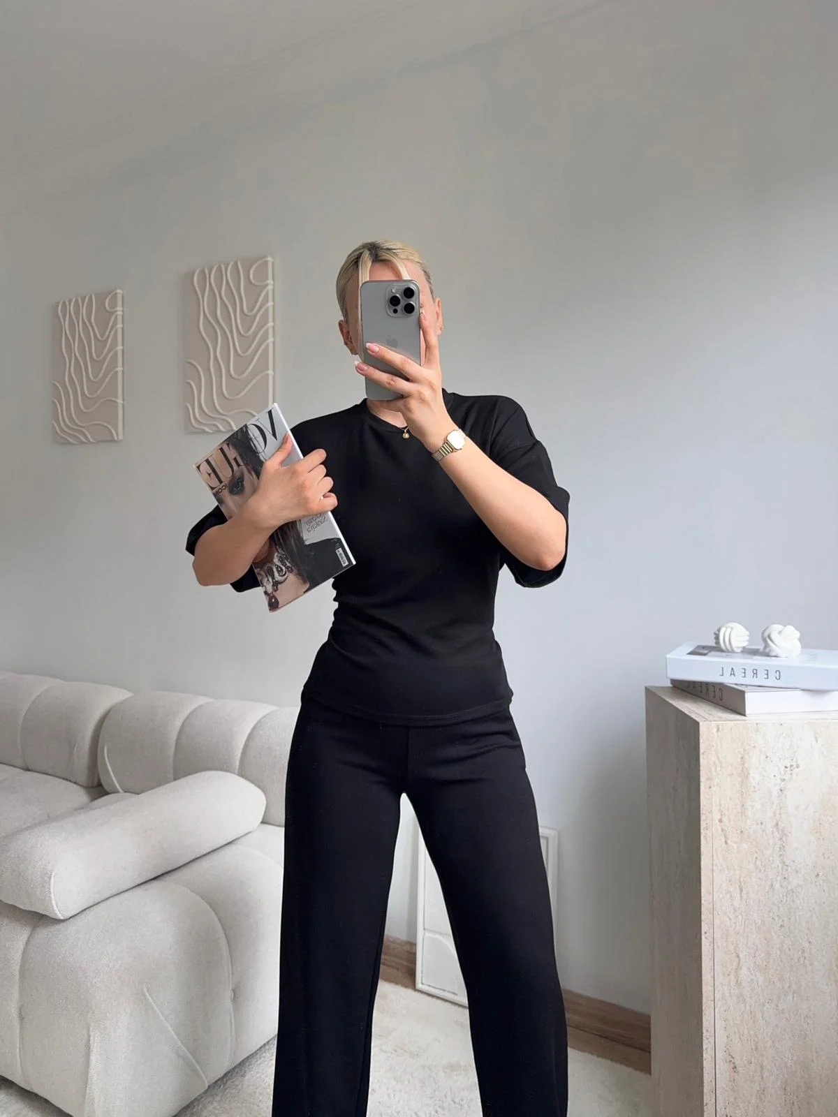 Arkası Bağcıklı Bluz - SİYAH