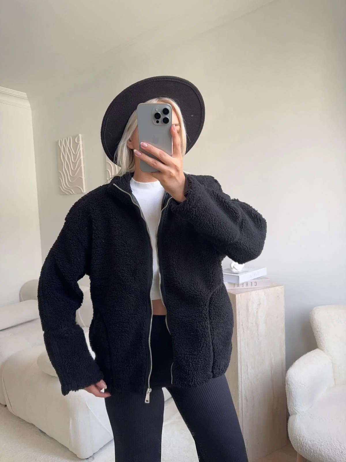 Astarlı Cozy Peluş Ceket - SİYAH