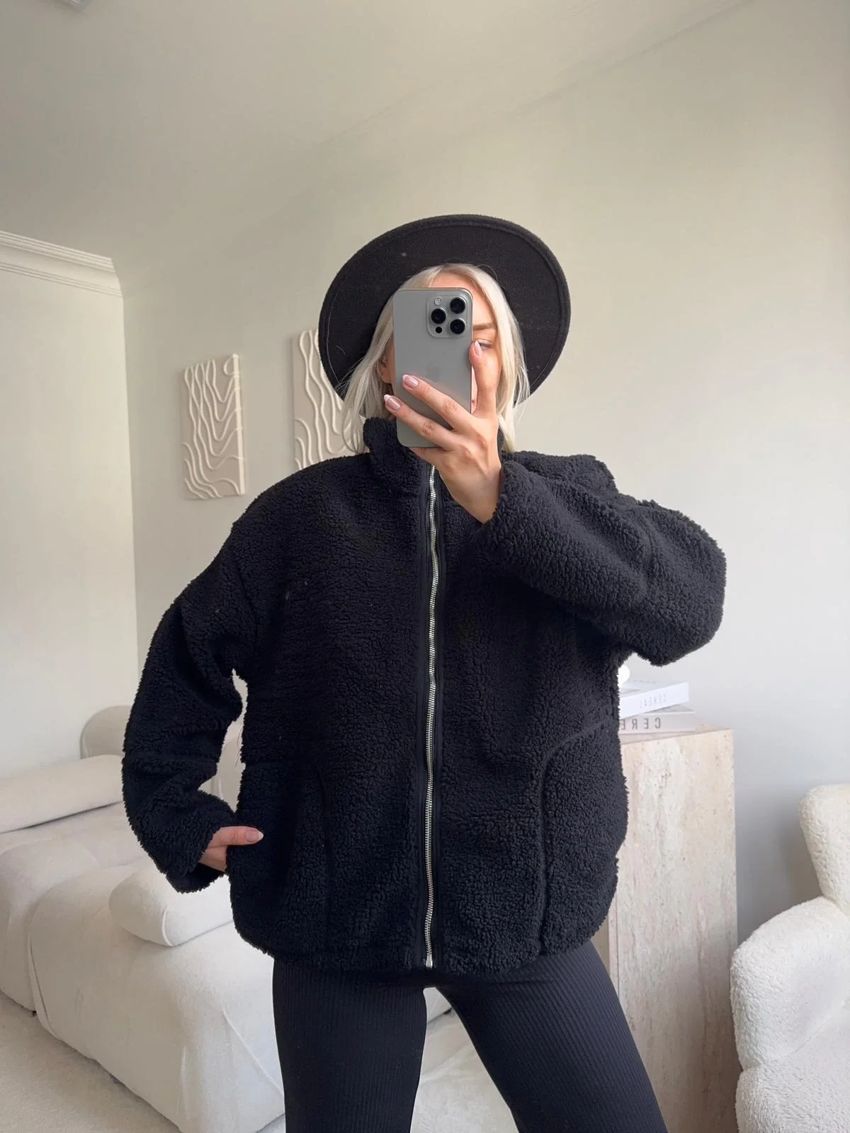 Astarlı Cozy Peluş Ceket - SİYAH