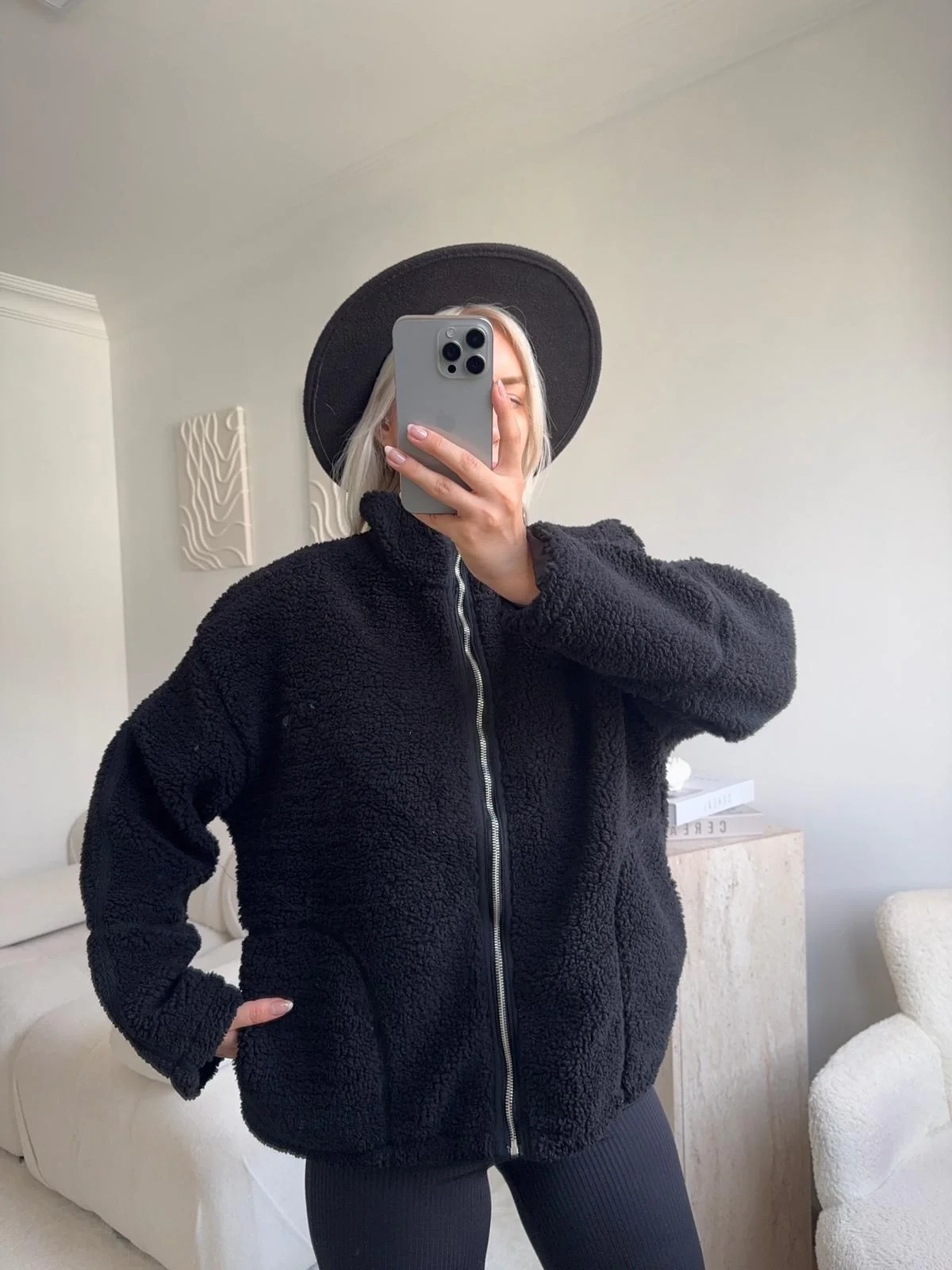 Astarlı Cozy Peluş Ceket - SİYAH