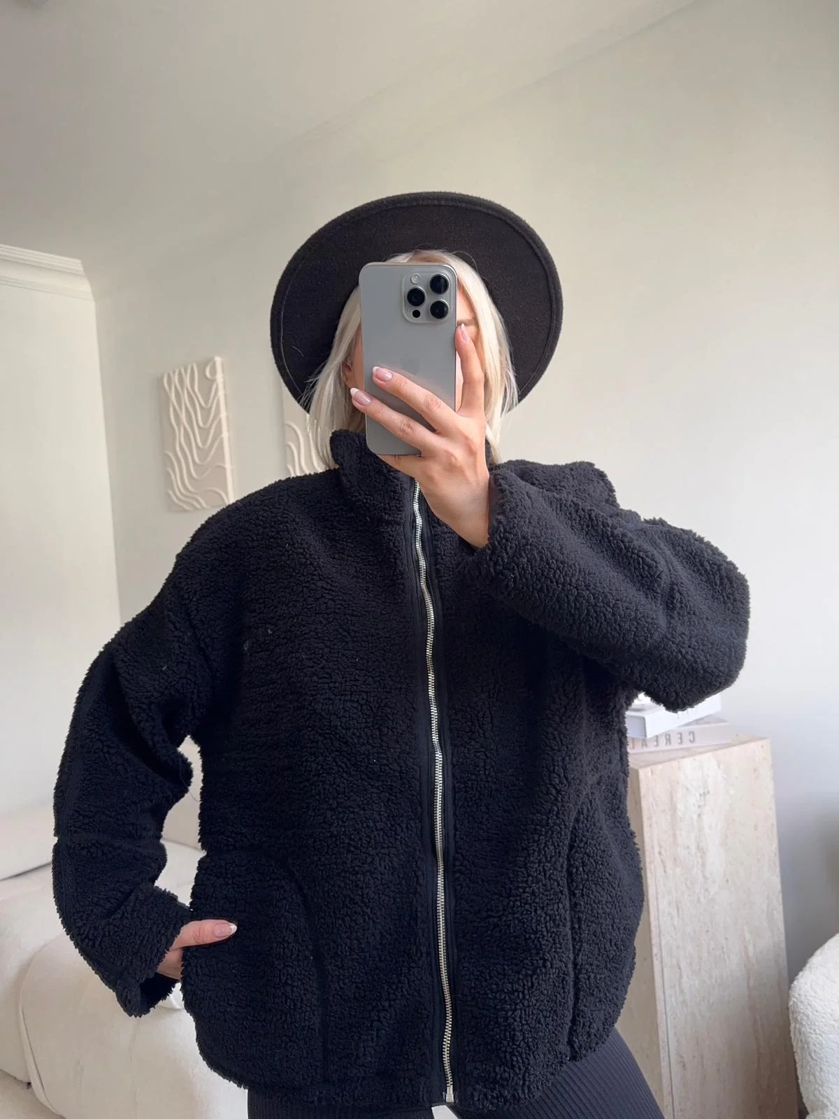 Astarlı Cozy Peluş Ceket - SİYAH