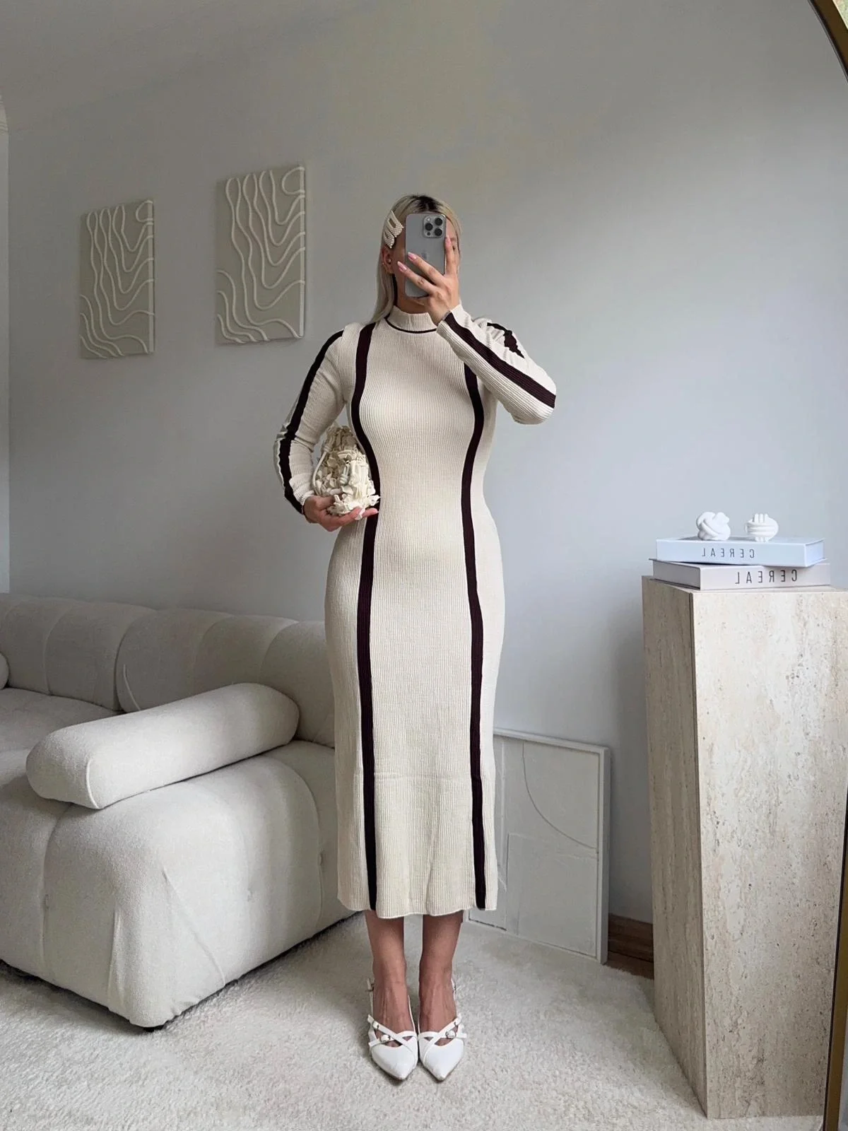 Balıkçı Yaka Garnili Elbise - BEJ