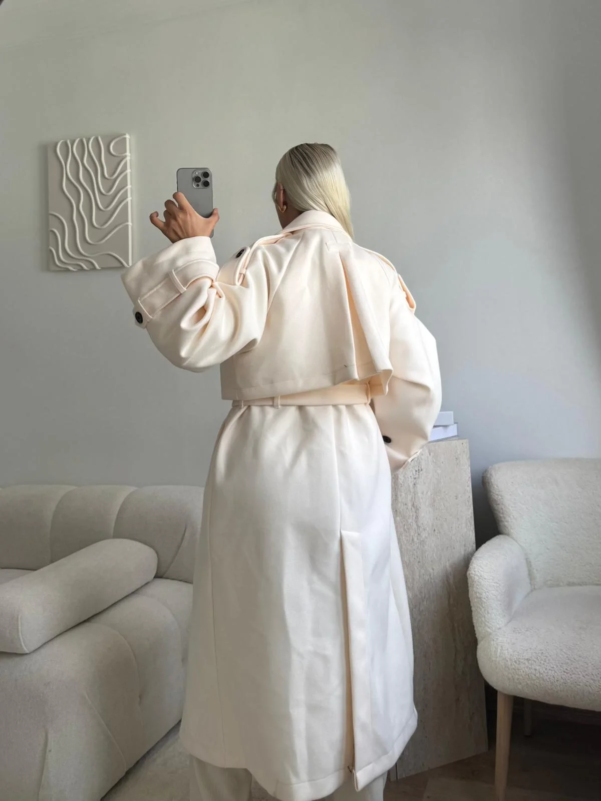 Beli Kuşaklı Kaşe Kaban - EKRU