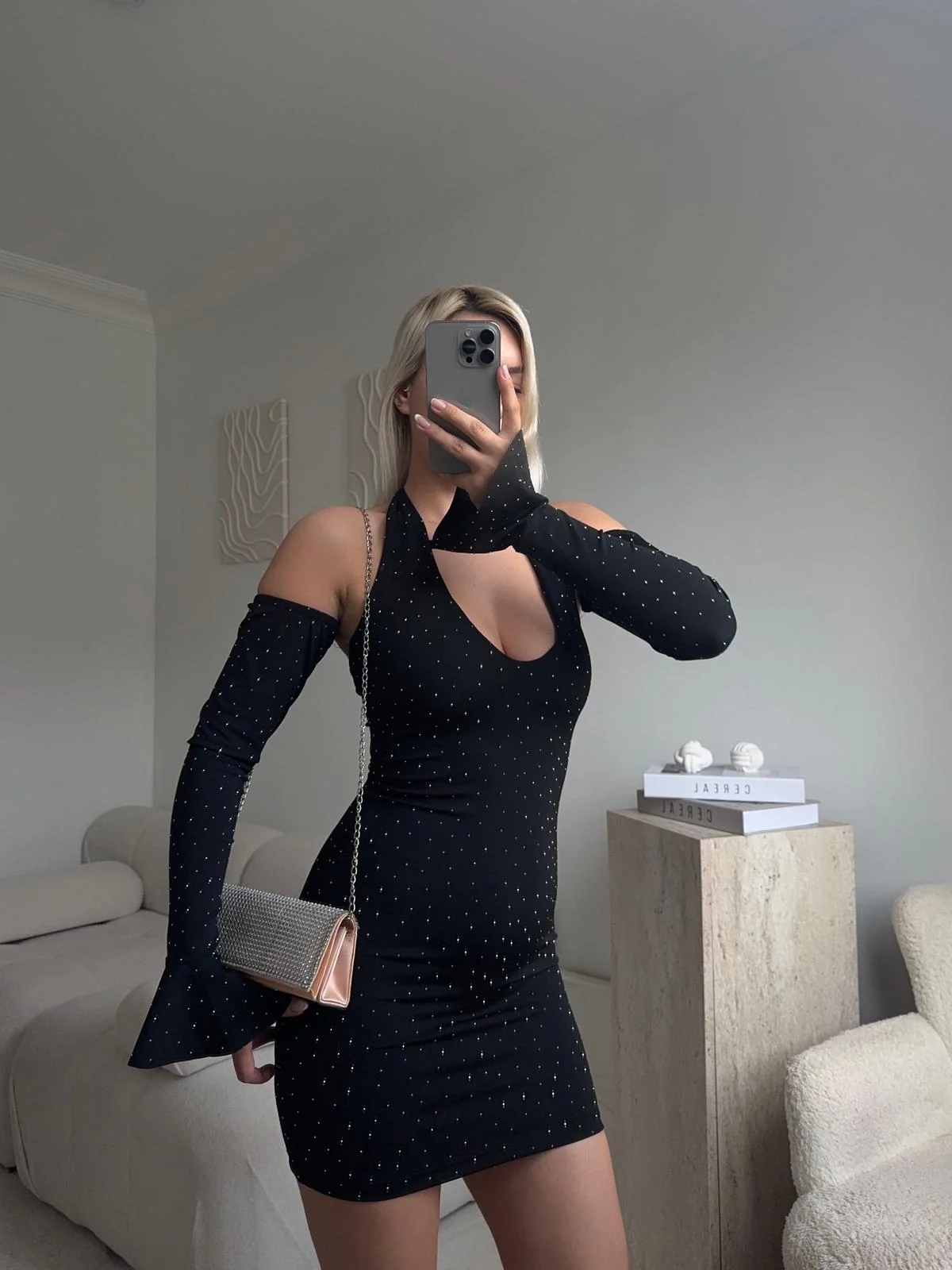 Madonna Yaka Taşlı Elbise - SİYAH