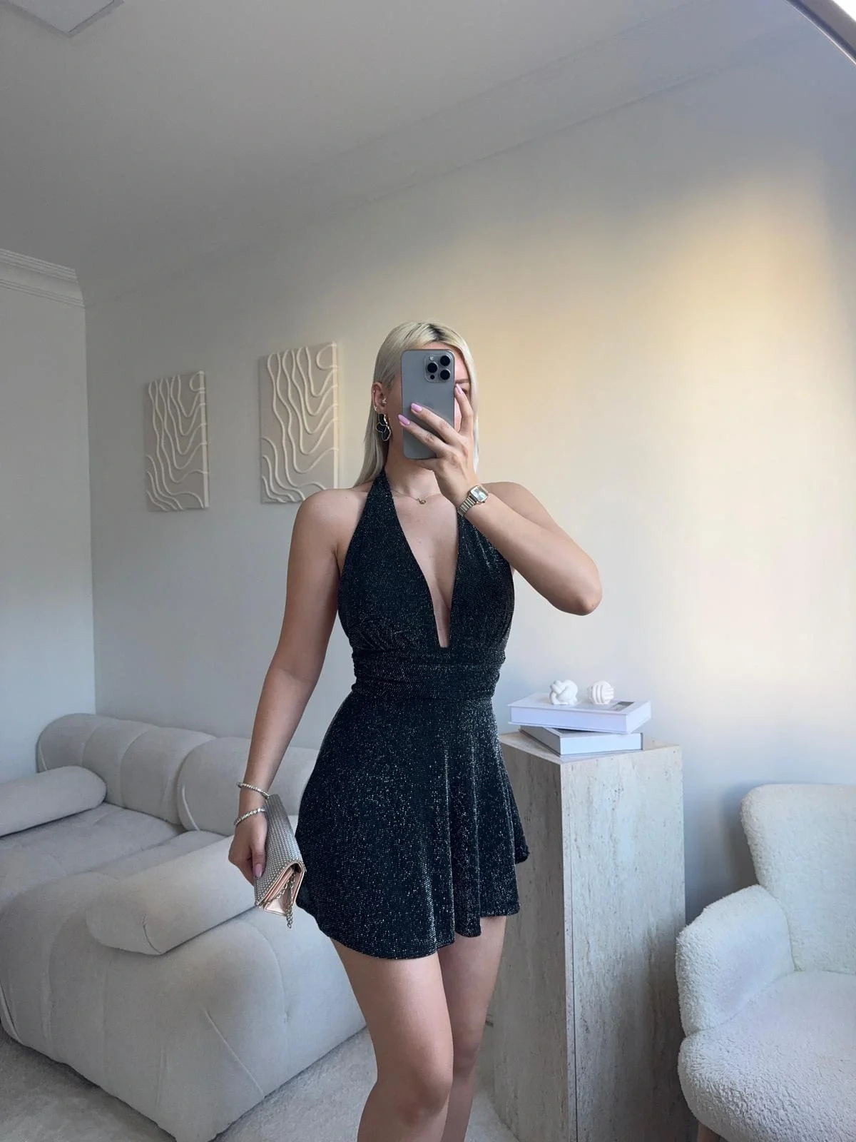 Boyun Bağlamalı Simli Elbise