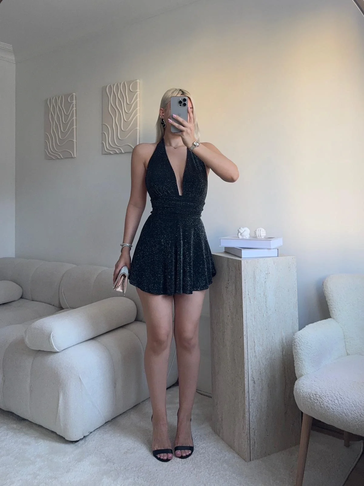 Boyun Bağlamalı Simli Elbise