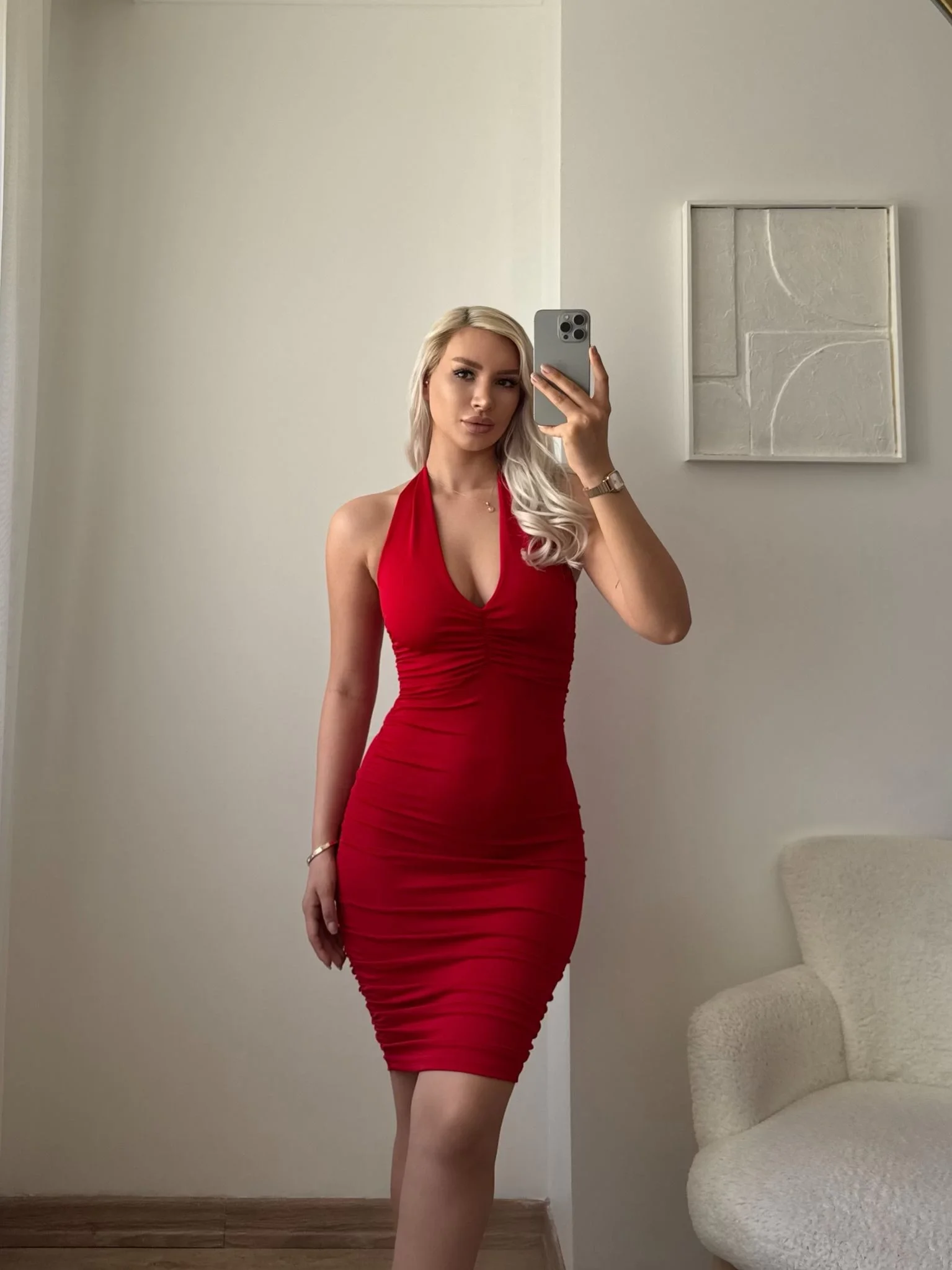 Boyun Bağlamalı Sırt Dekolte Büzgülü Elbise - KIRMIZI