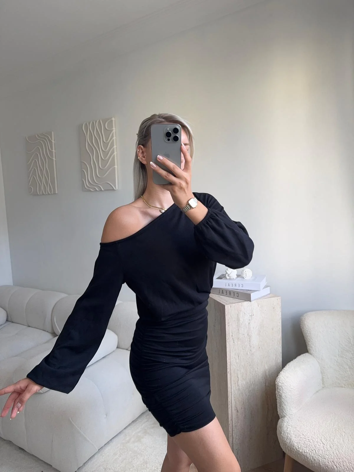 Drapeli Büzgülü Basic Elbise - SİYAH