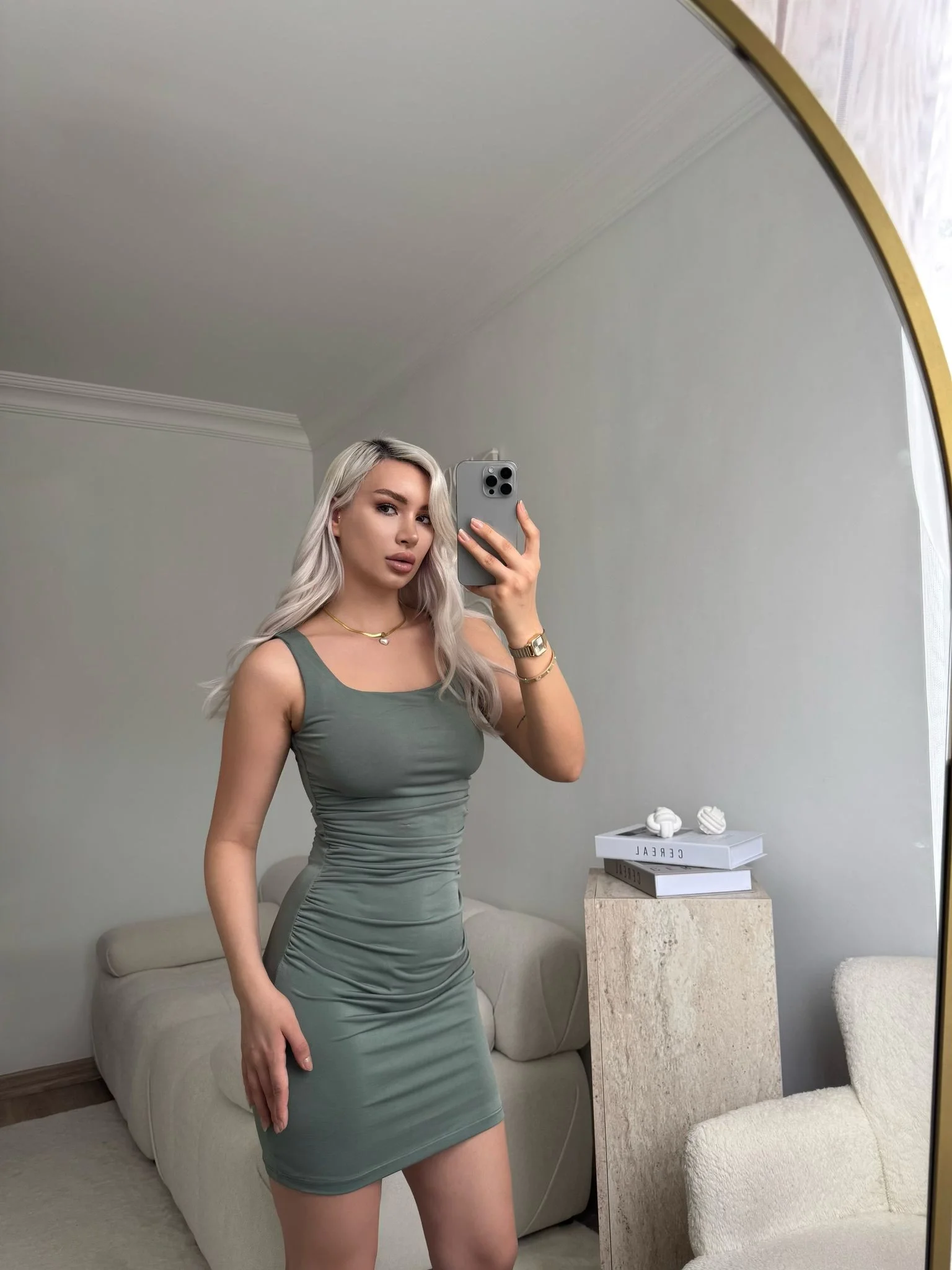 Büzgü Detaylı Mini Elbise - YEŞİL