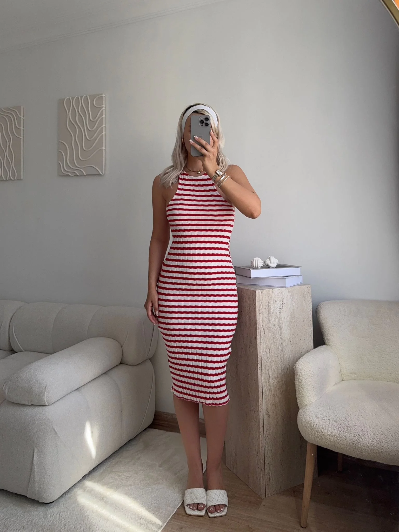 Çizgili Halter Yaka Sırt Dekolte Elbise