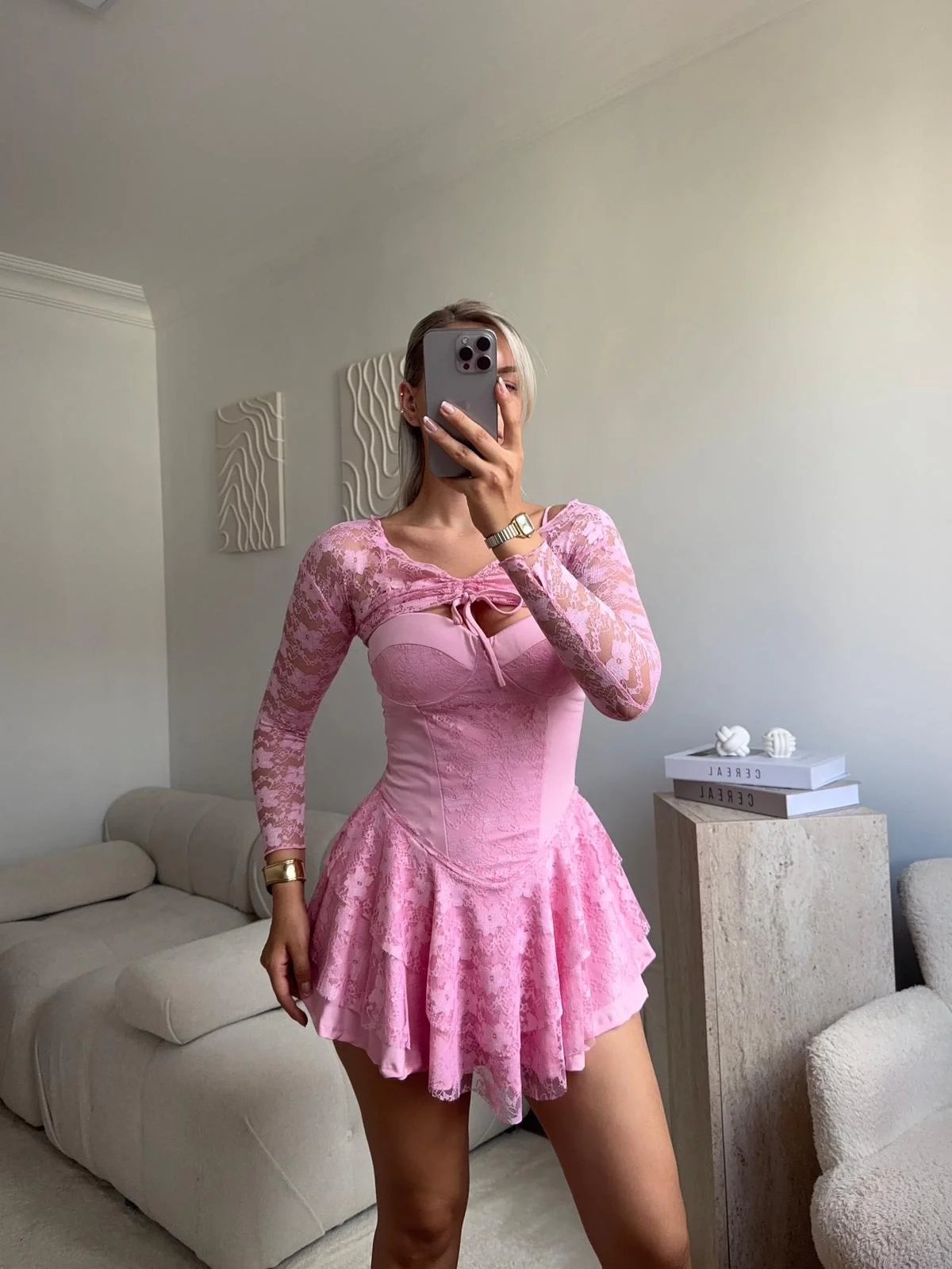 Dantel Kol Ön Büzgülü Elbise - PUDRA