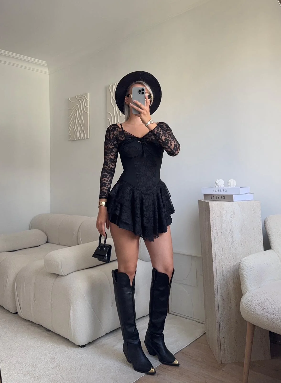 Dantel Kol Ön Büzgülü Elbise - SİYAH