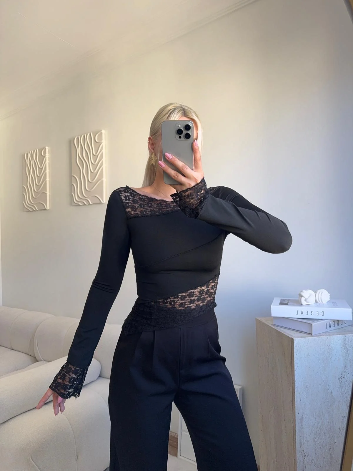 Dantel Şeritli Asimetrik Bluz - SİYAH