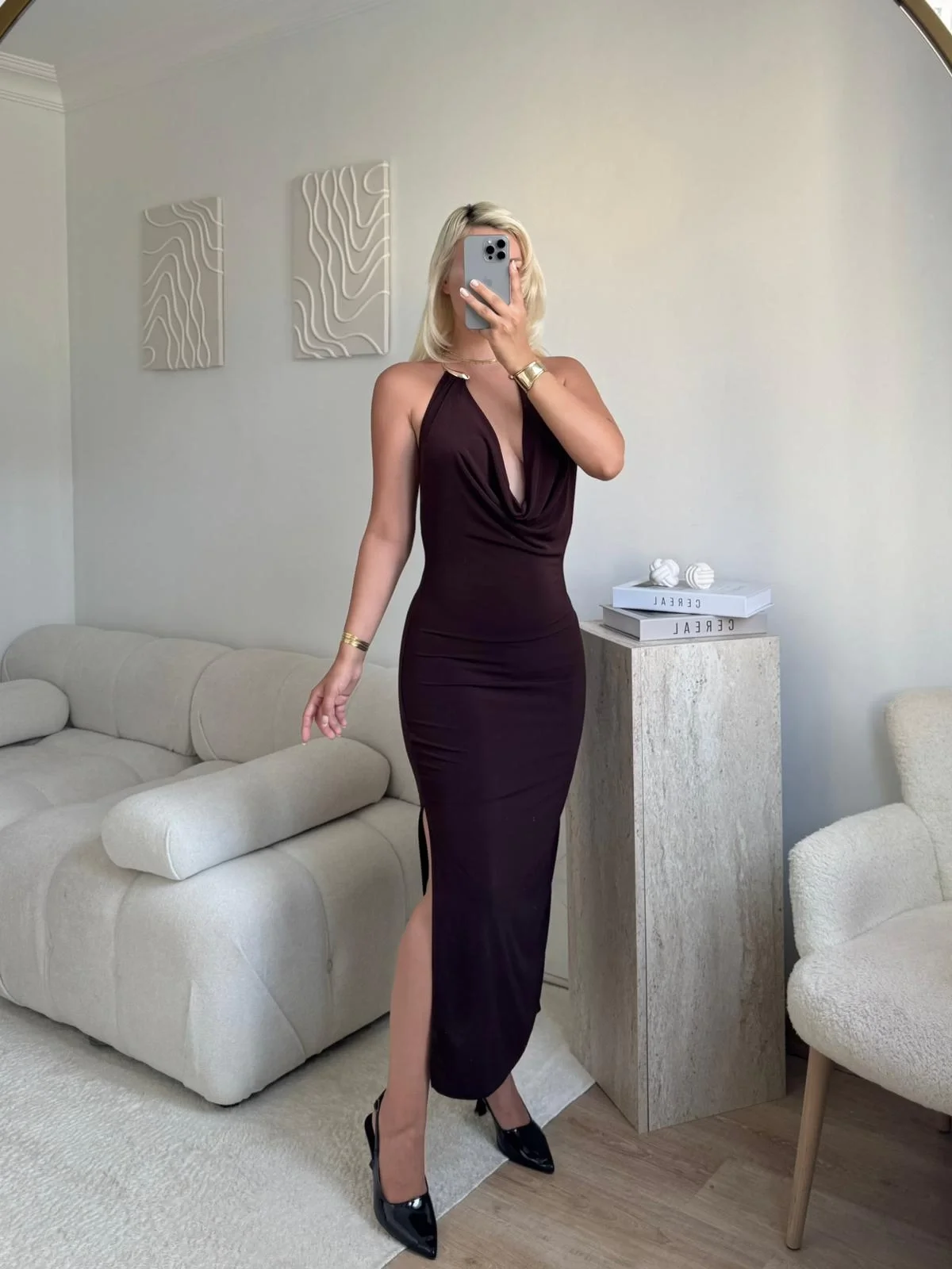 Degaje Yaka Boyun Aksesuar Elbise - KAHVE