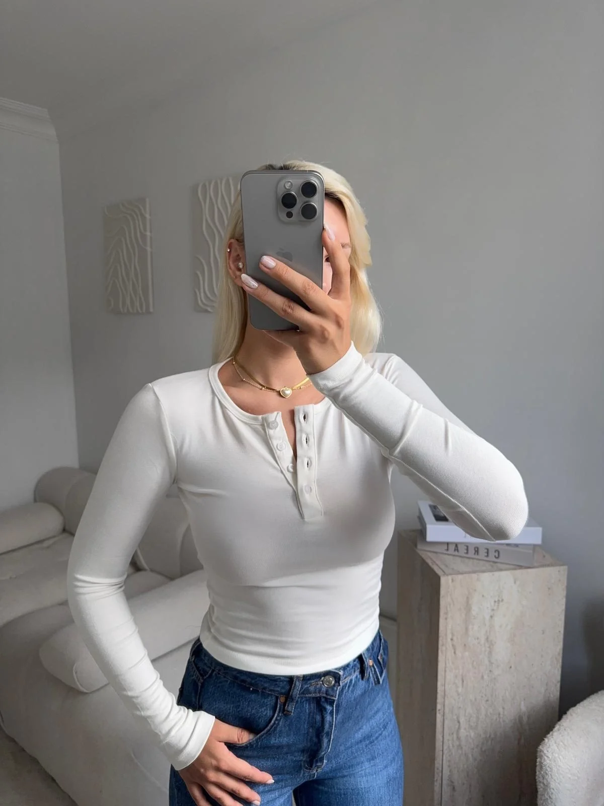 Düğmeli Buzzy Kumaş Crop - BEYAZ