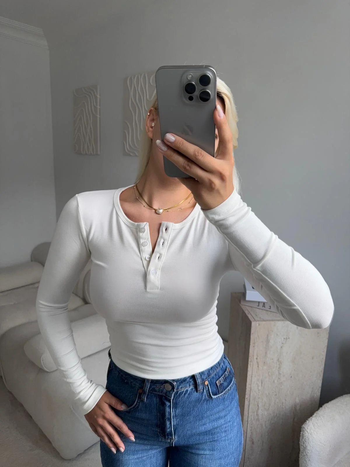 Düğmeli Buzzy Kumaş Crop - BEYAZ