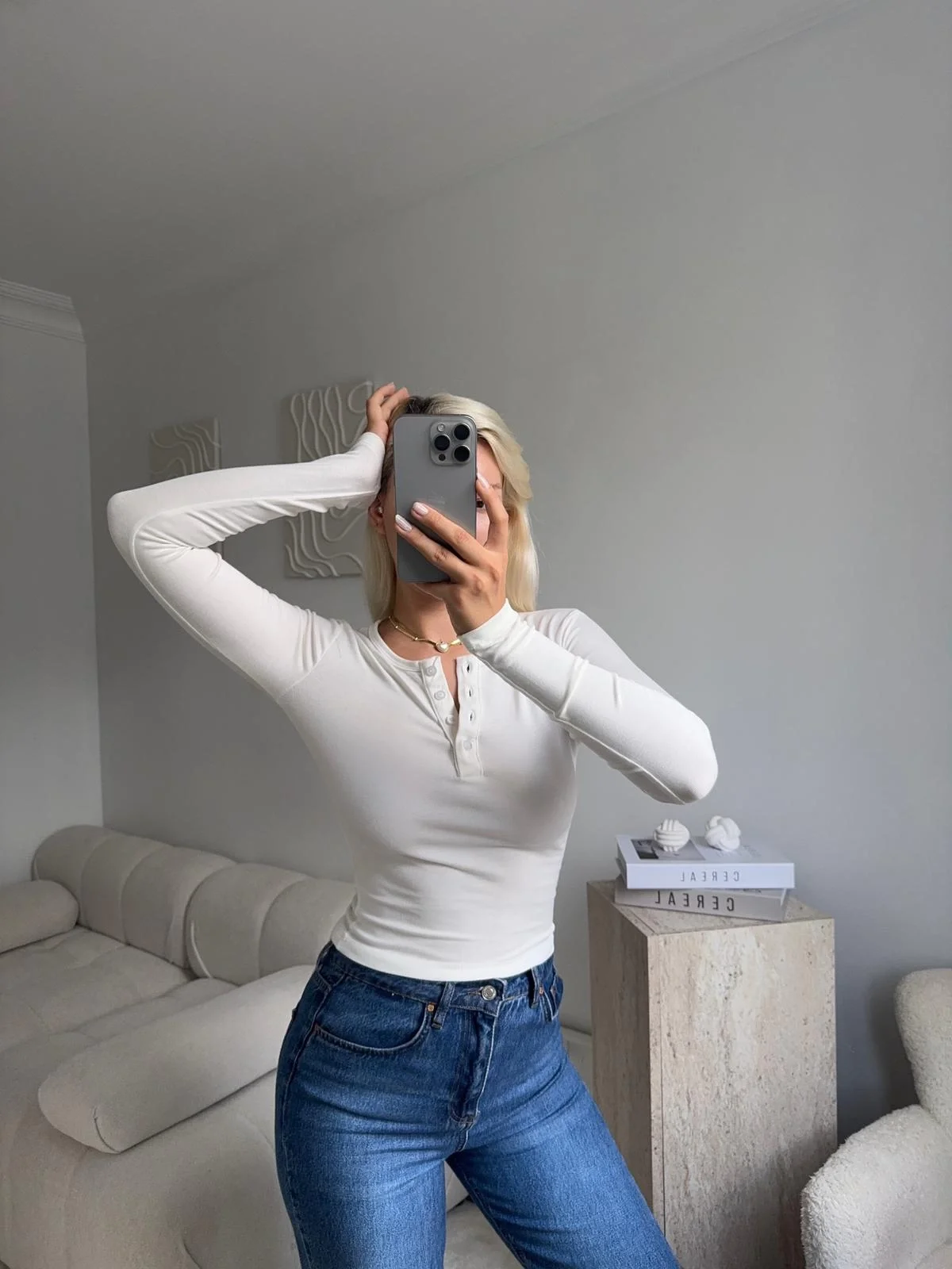 Düğmeli Buzzy Kumaş Crop - BEYAZ