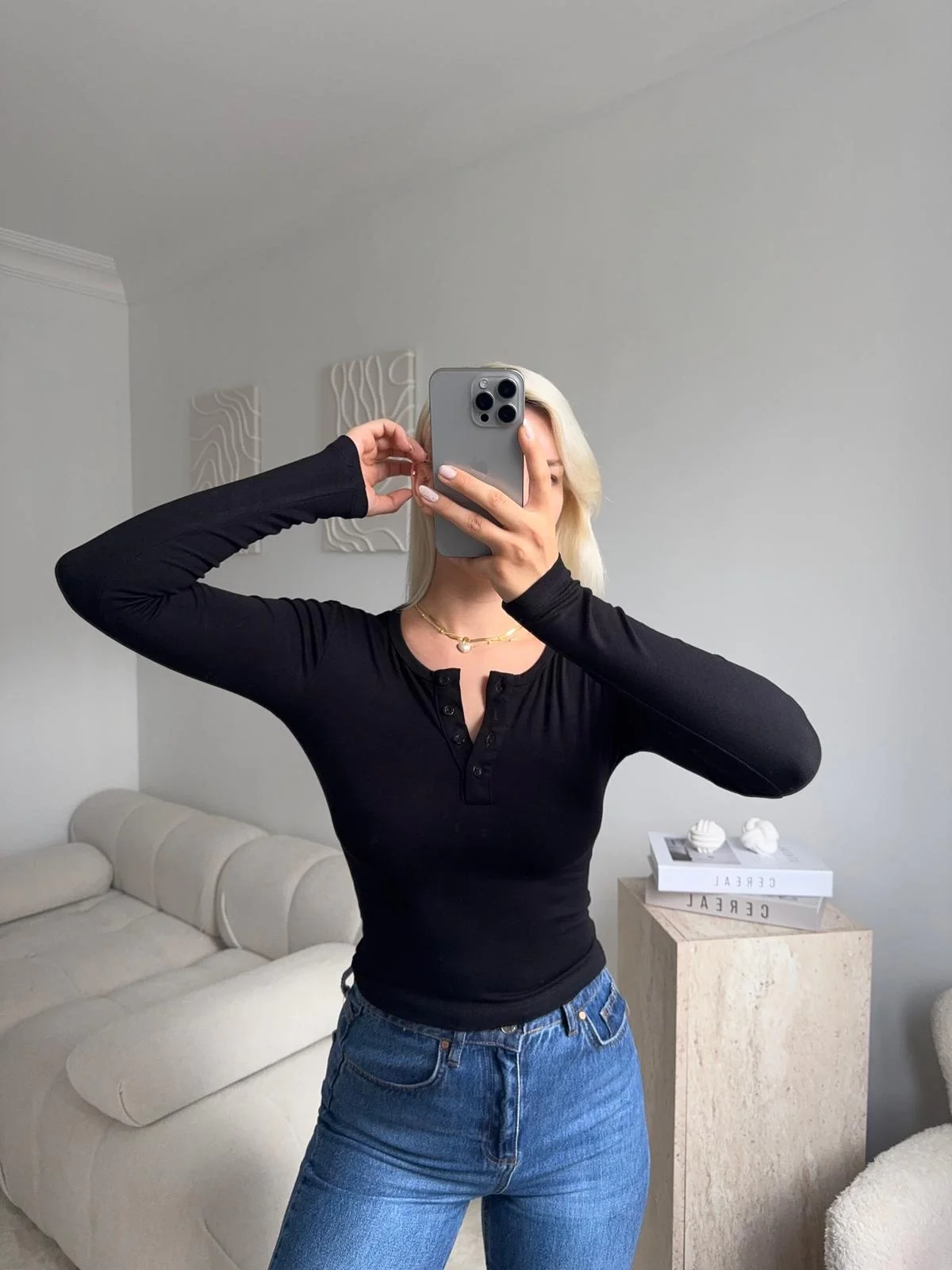 Düğmeli Buzzy Kumaş Crop - SİYAH