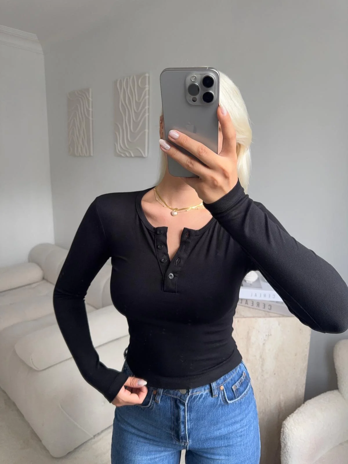 Düğmeli Buzzy Kumaş Crop - SİYAH