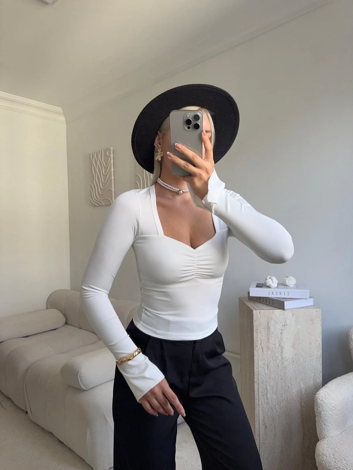 Elegant Kare Yaka Bluz - BEYAZ