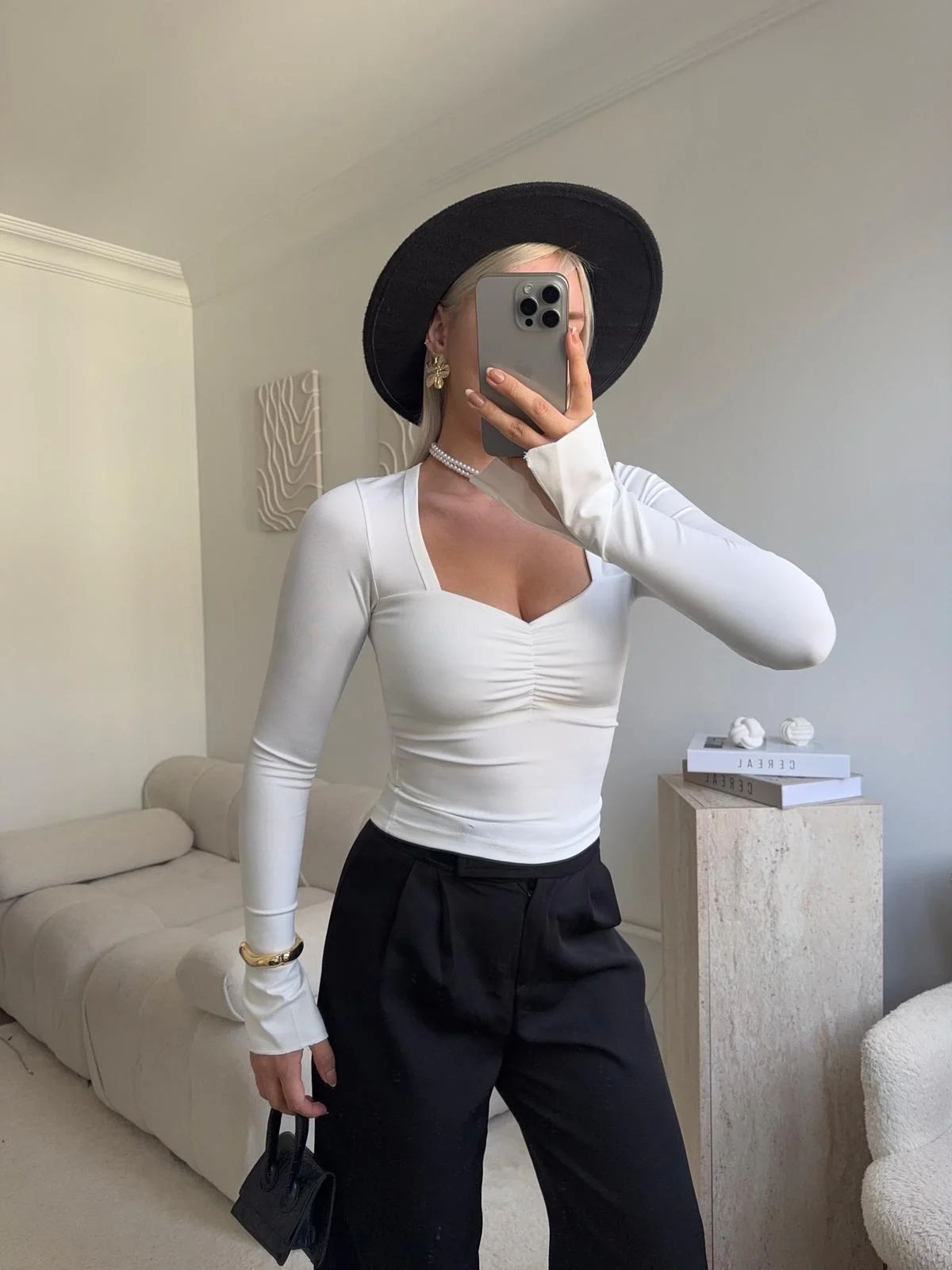 Elegant Kare Yaka Bluz - BEYAZ