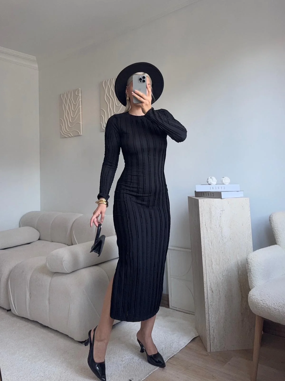 Fitilli Ters Dikiş Yırtmaç Elbise - SİYAH