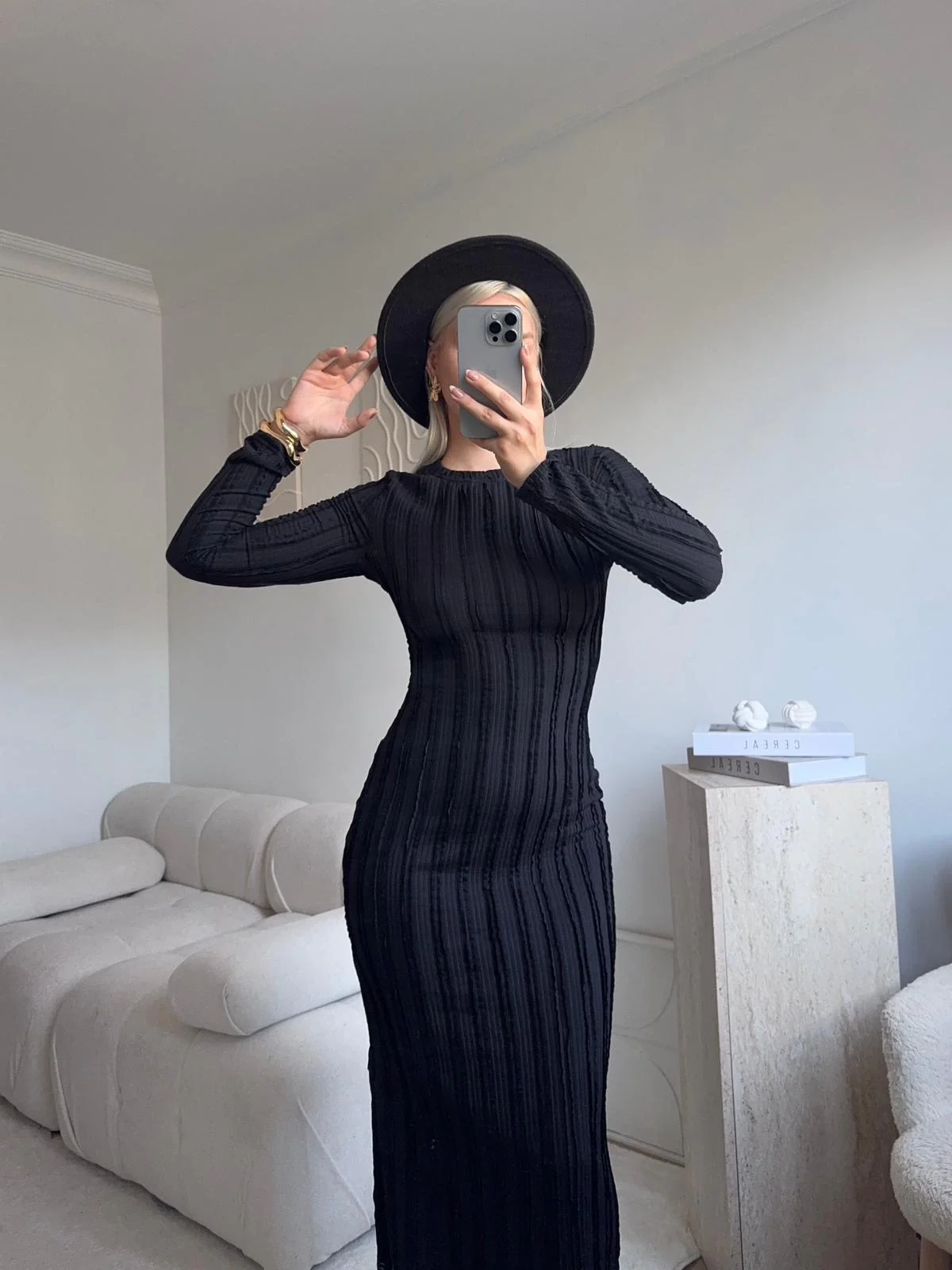 Fitilli Ters Dikiş Yırtmaç Elbise - SİYAH