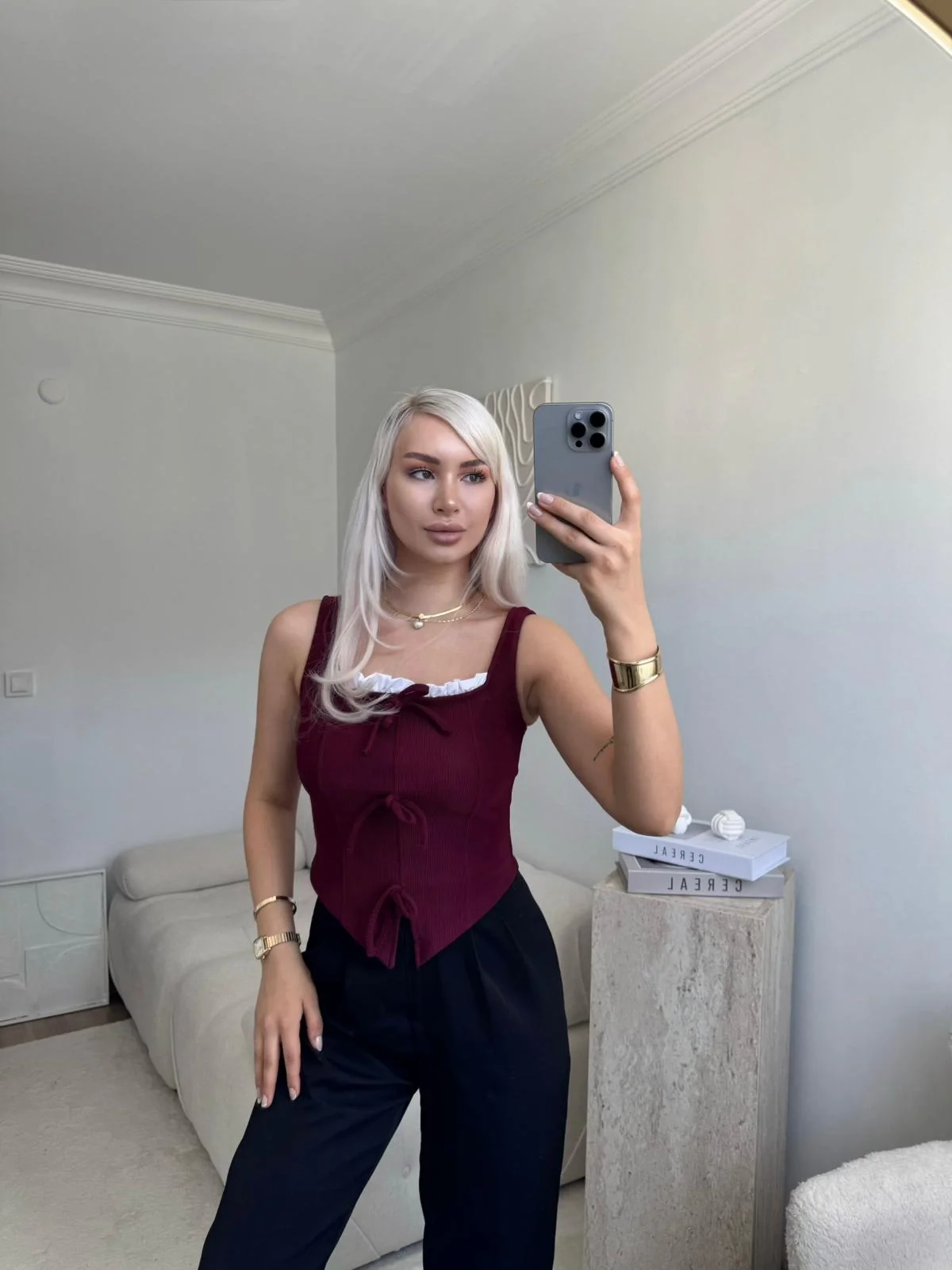 Fiyonklu Garnili Bluz - BORDO