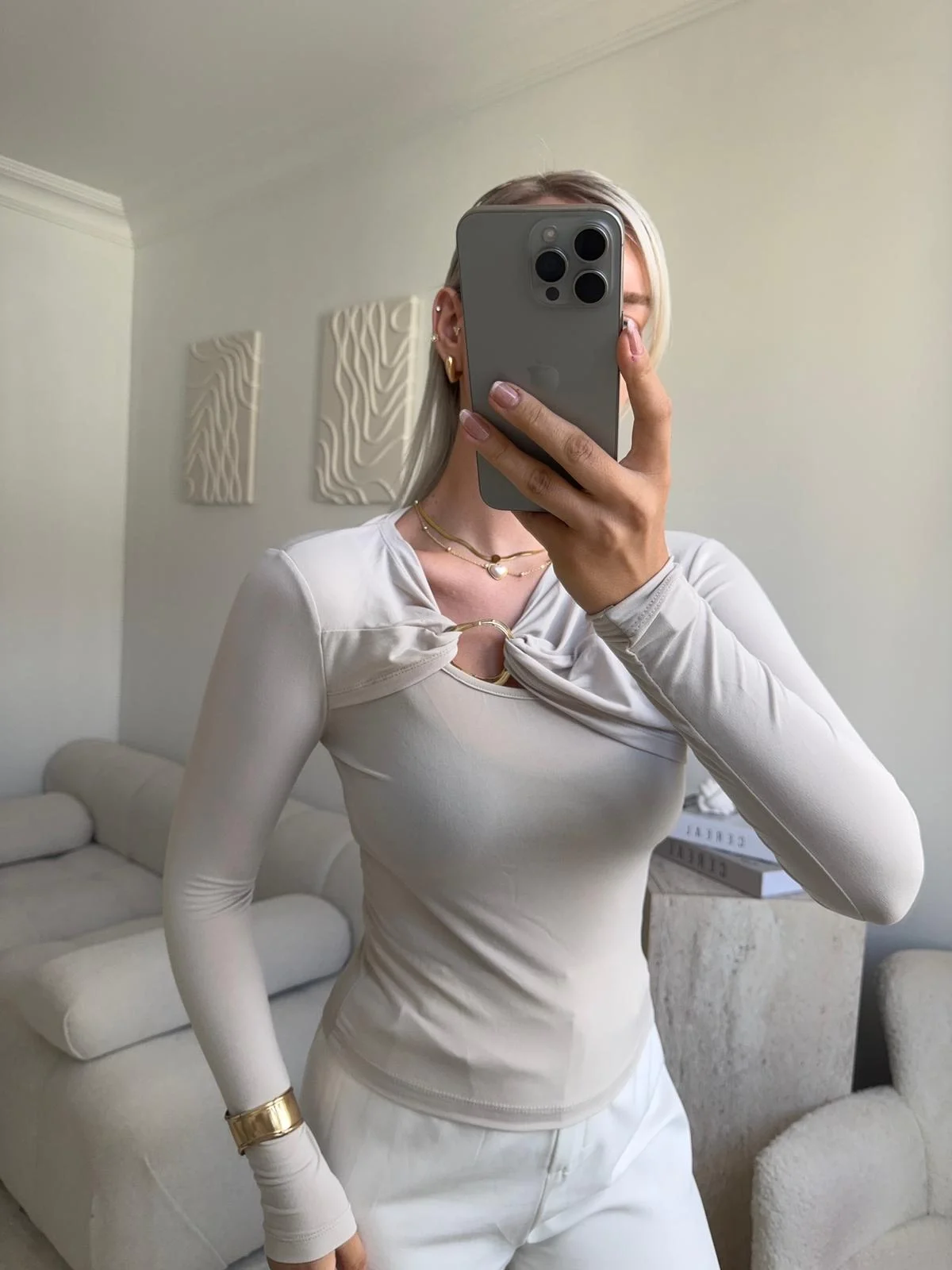 Göğüs Aksesuar Bluz - BEJ