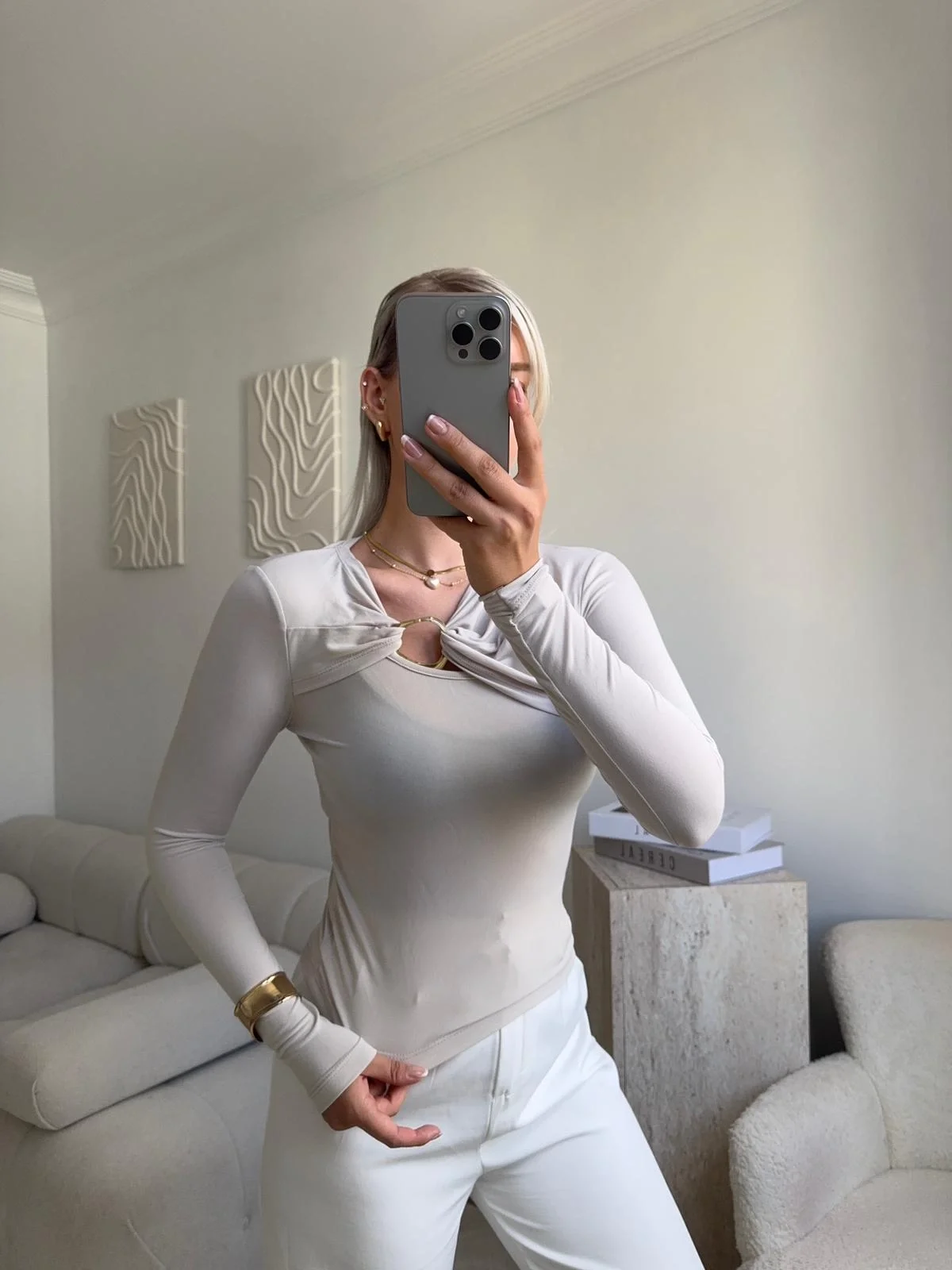 Göğüs Aksesuar Bluz - BEJ