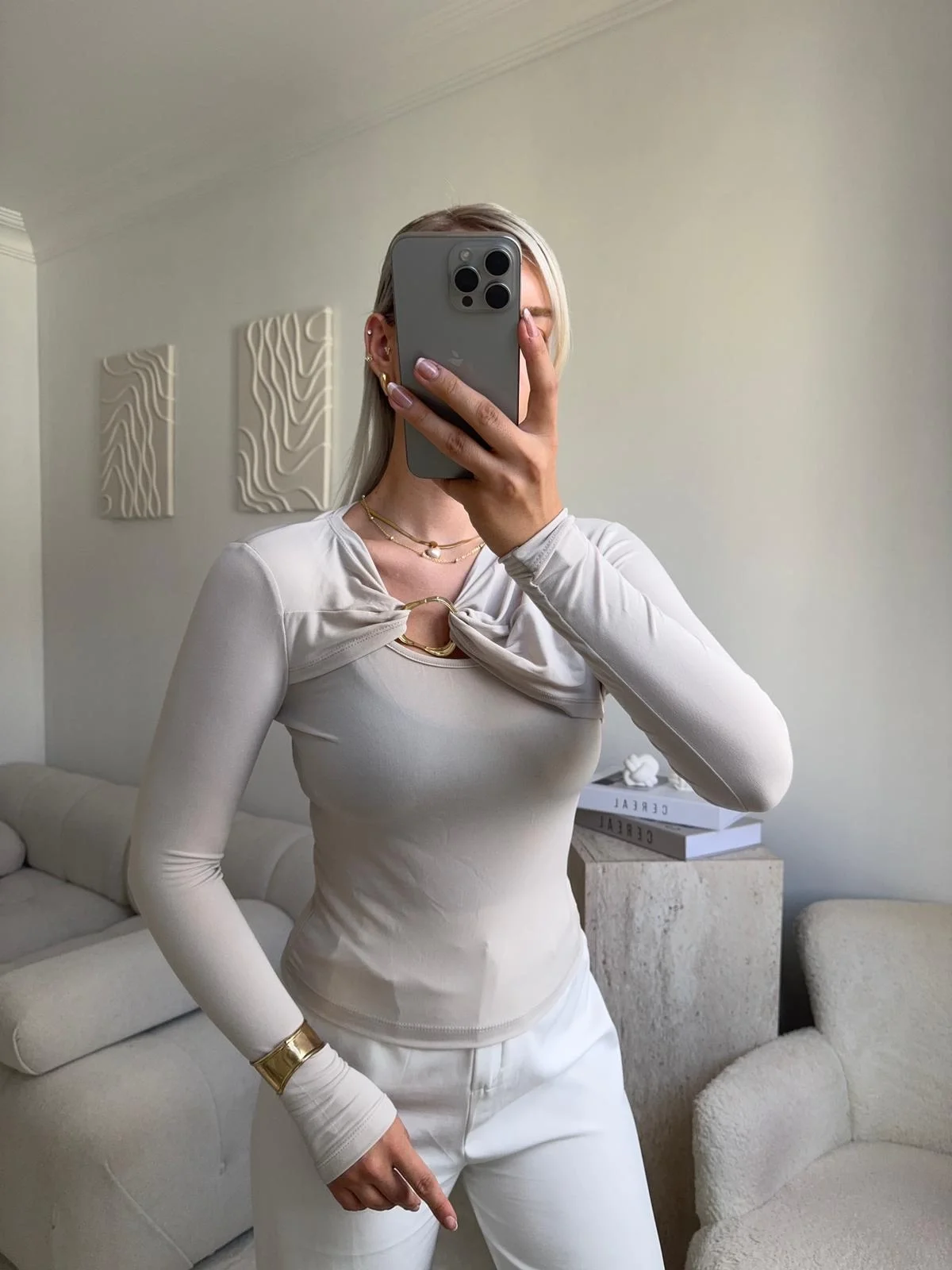 Göğüs Aksesuar Bluz - BEJ