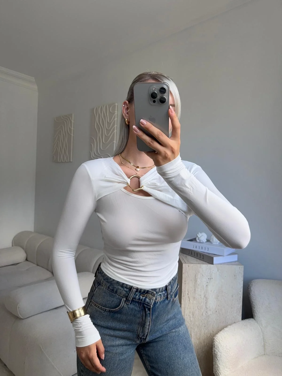 Göğüs Aksesuar Bluz - BEYAZ