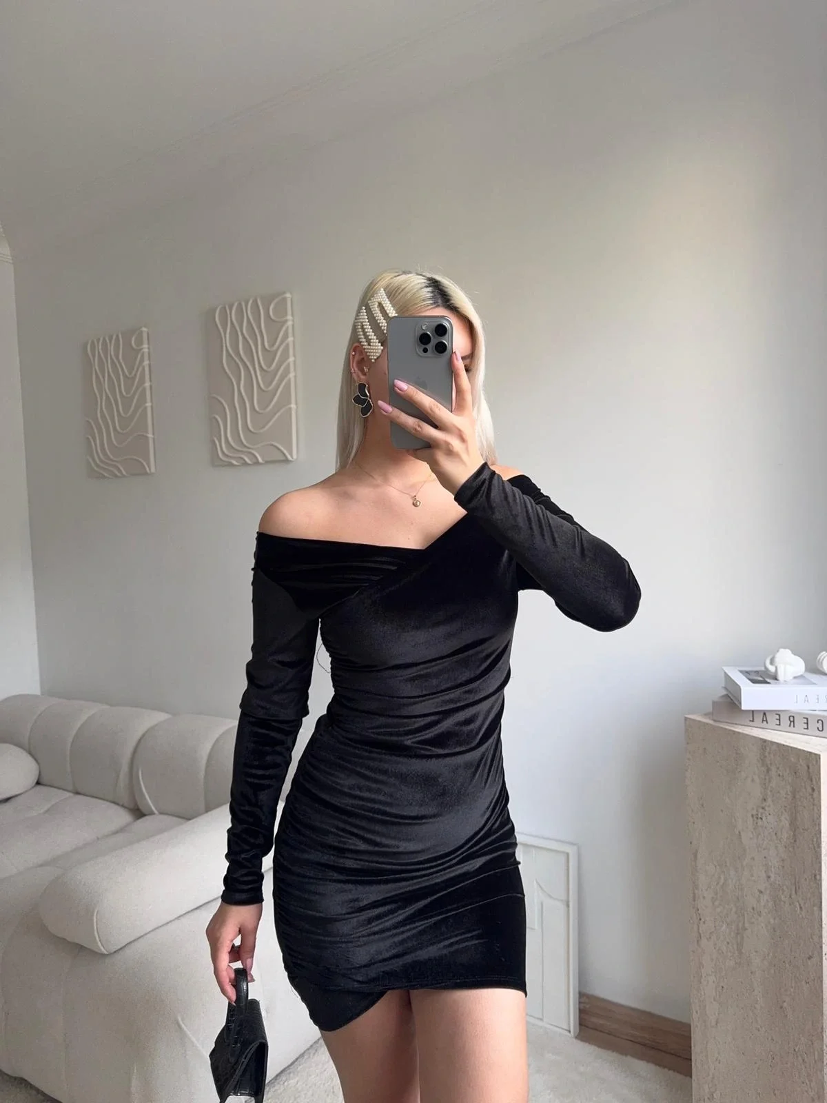 Kadife Madonna Elbise - SİYAH