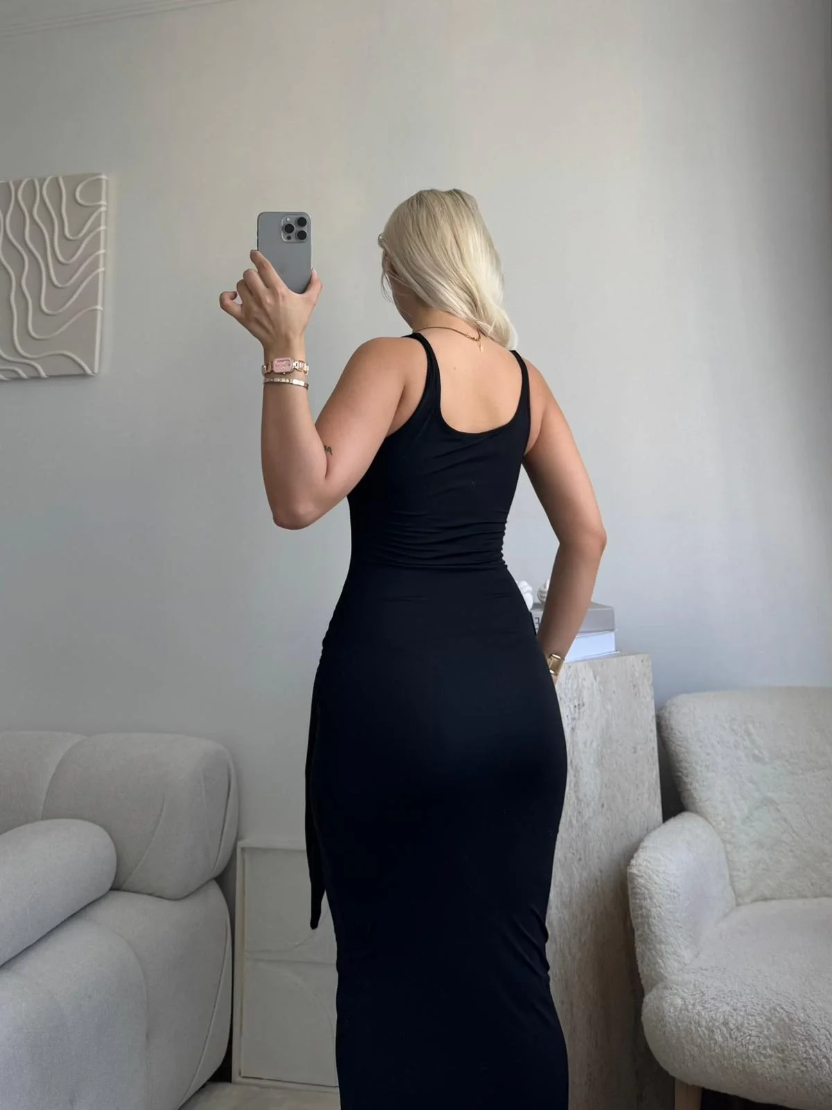 Kare Yaka Kuşaklı Elbise - SİYAH