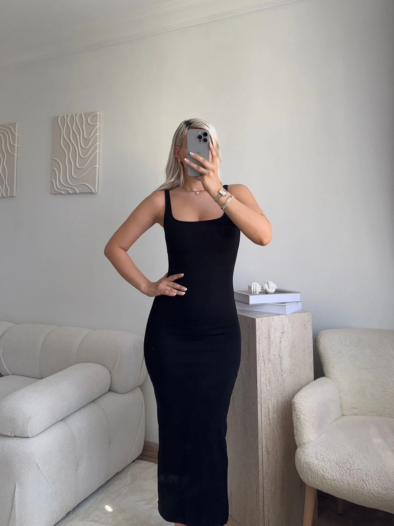 Kare Yaka Long Elbise - SİYAH