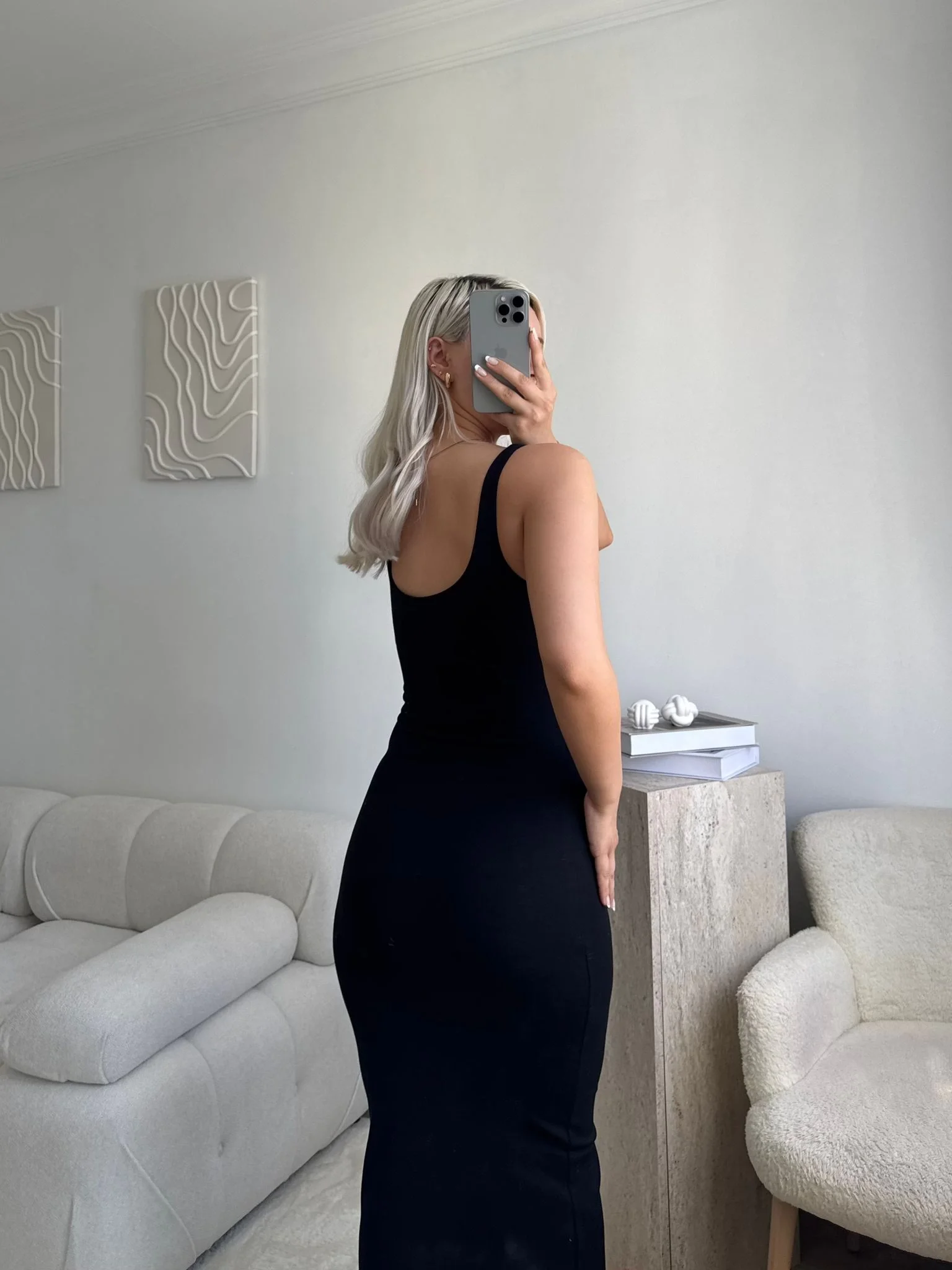 Kare Yaka Long Elbise - SİYAH