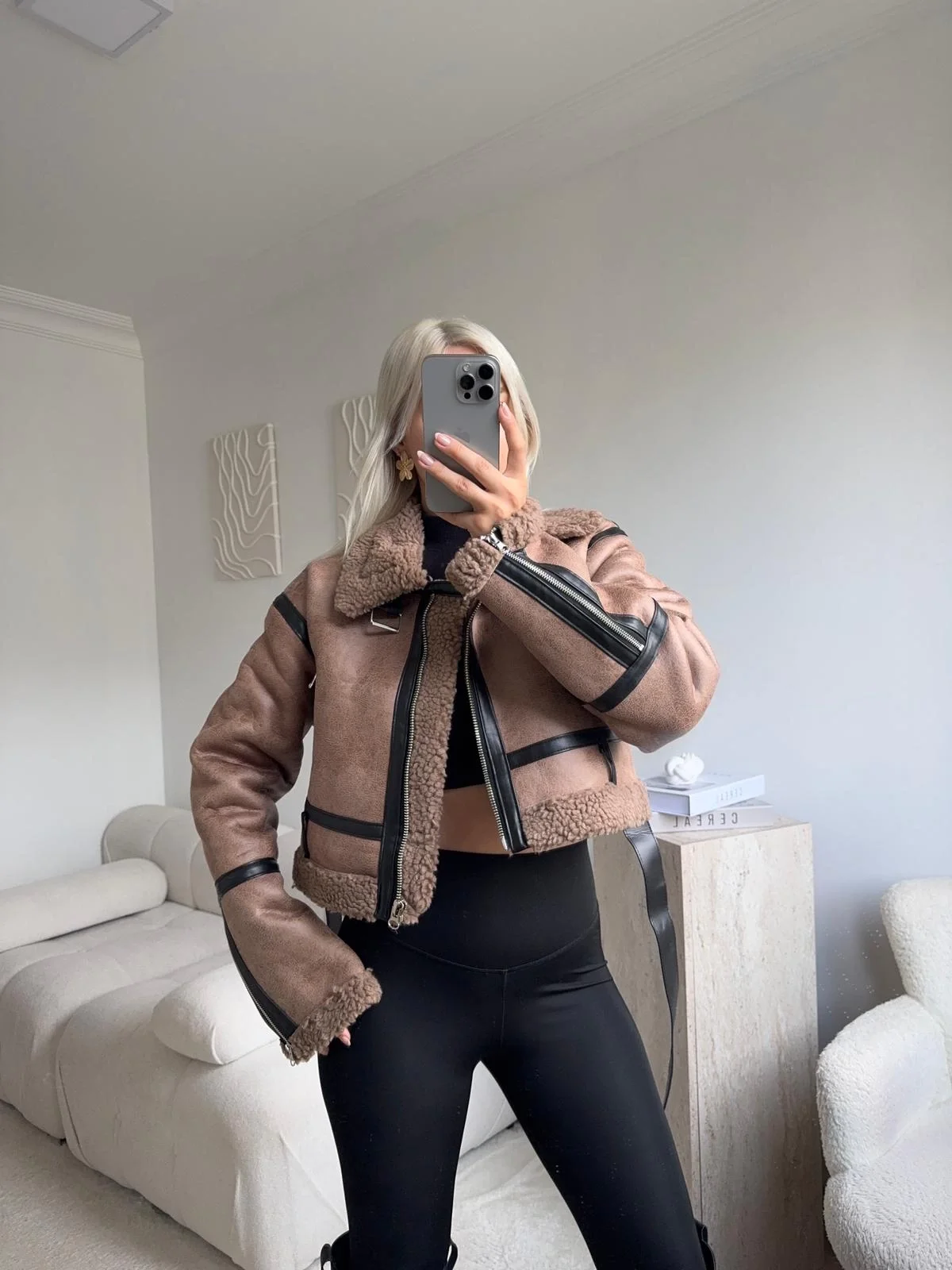 Kemerli İçi Kürklü Mont - KAHVE