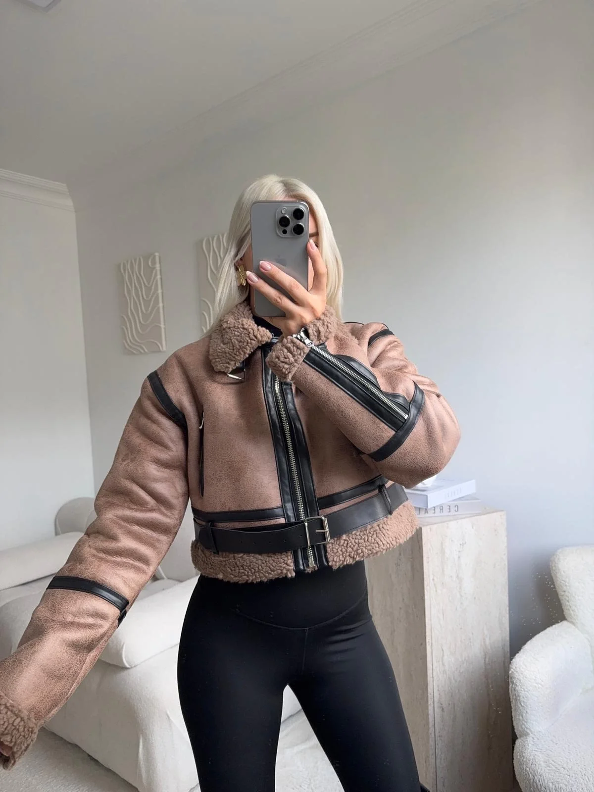 Kemerli İçi Kürklü Mont - KAHVE